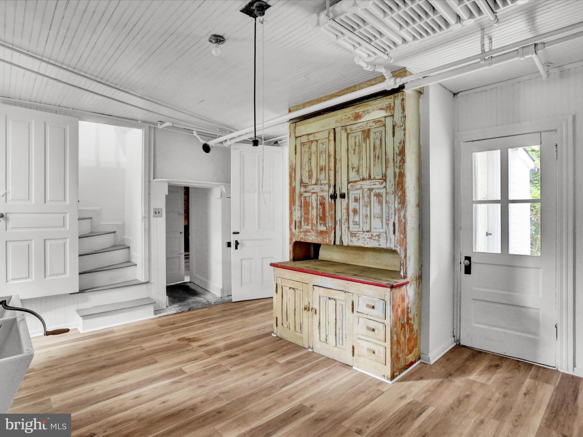 WYOMISSING HILLS - Residential