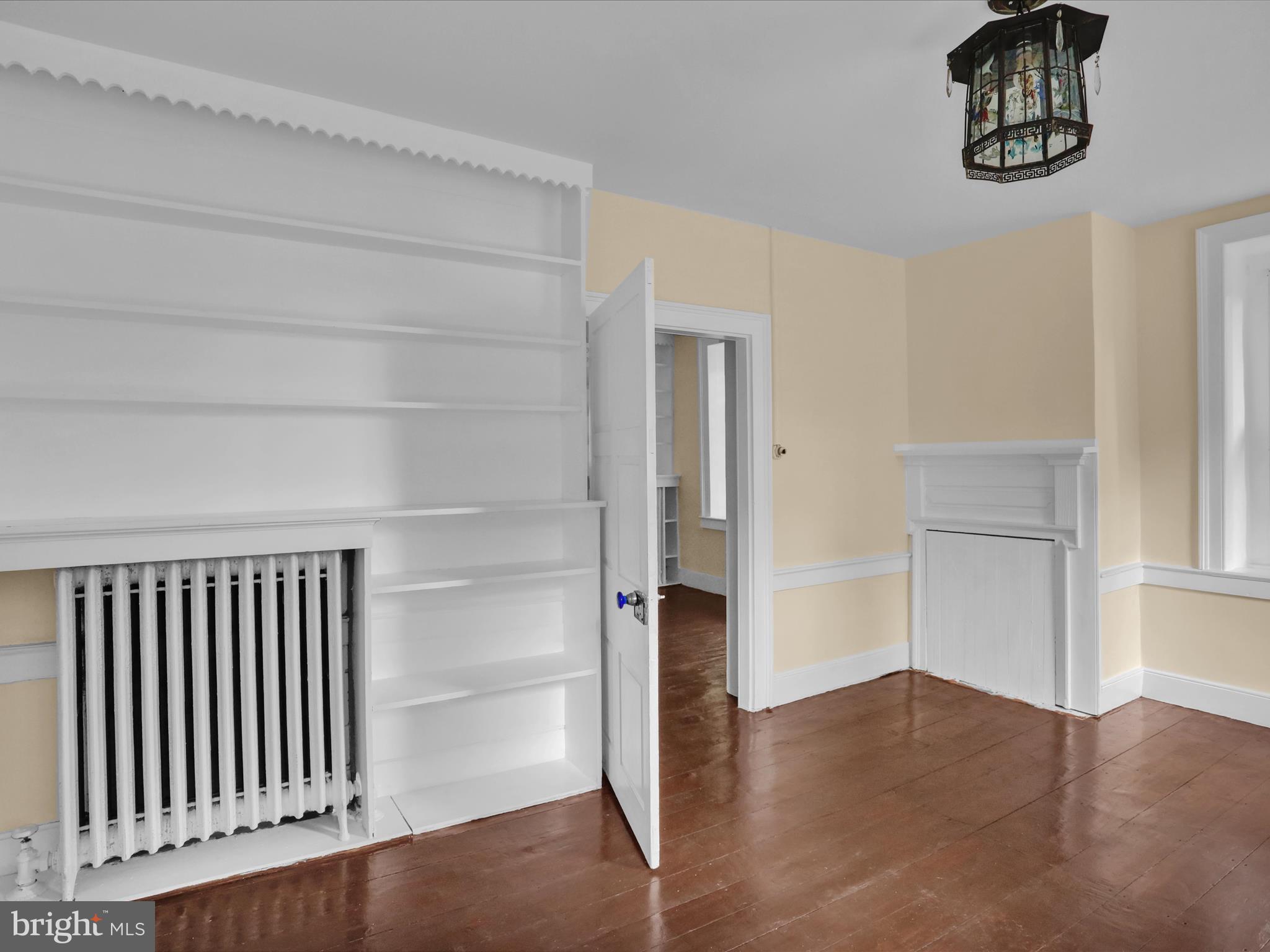 WYOMISSING HILLS - Residential