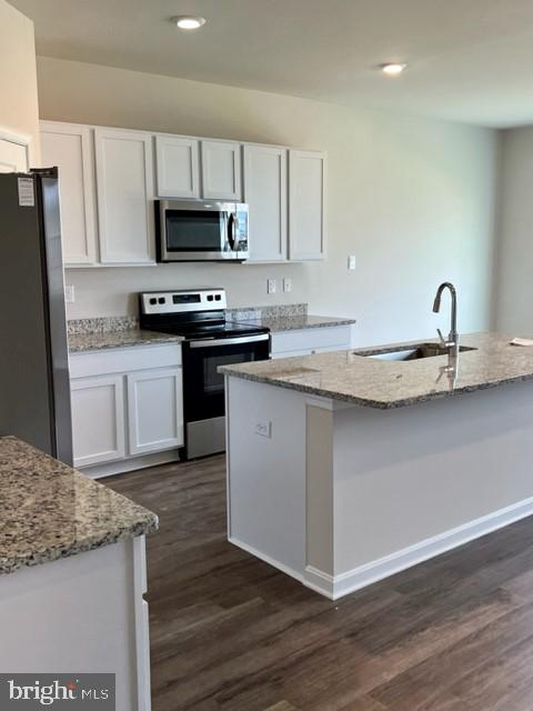 RED HILL - Residential