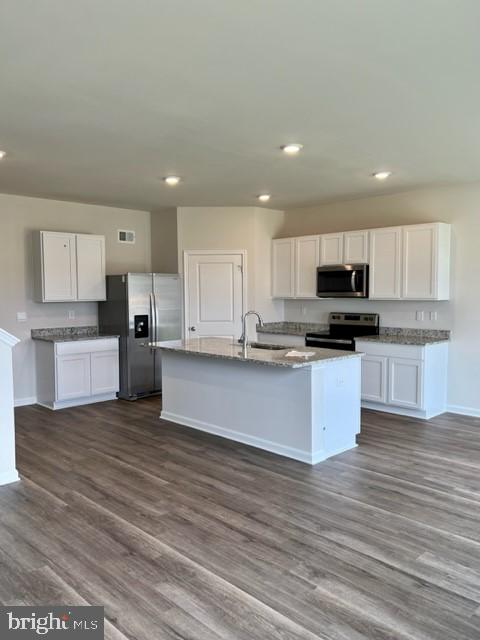 RED HILL - Residential