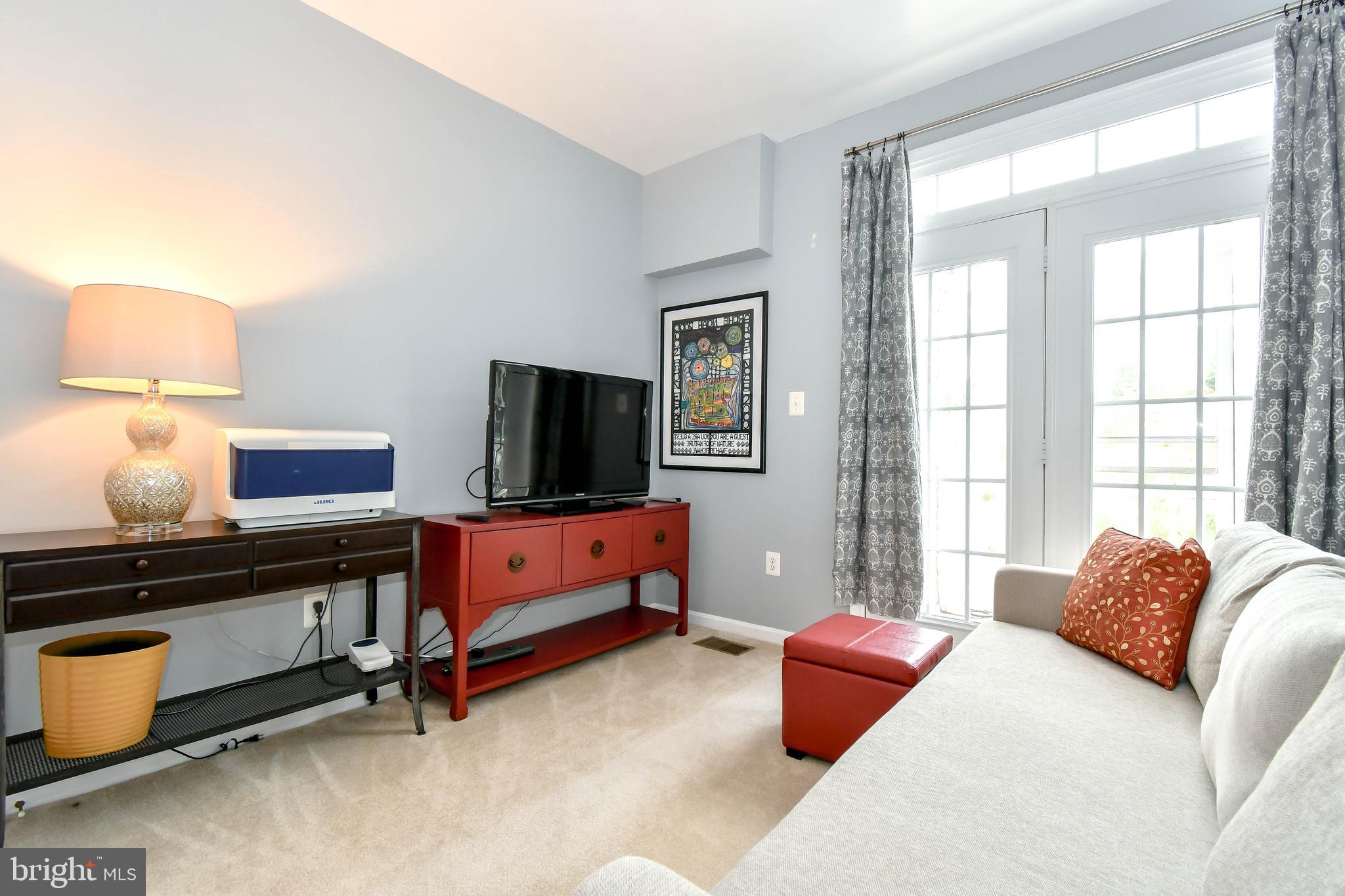 THE TOWNES AT VILLAGE PLACE - Residential