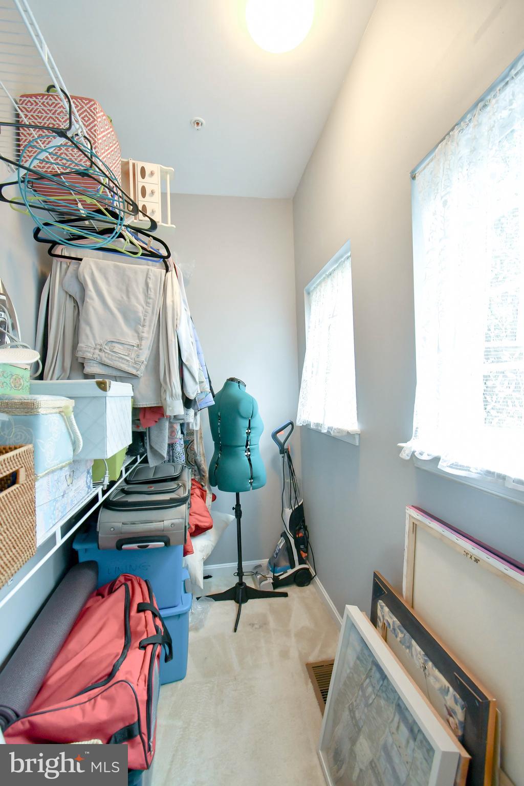 THE TOWNES AT VILLAGE PLACE - Residential