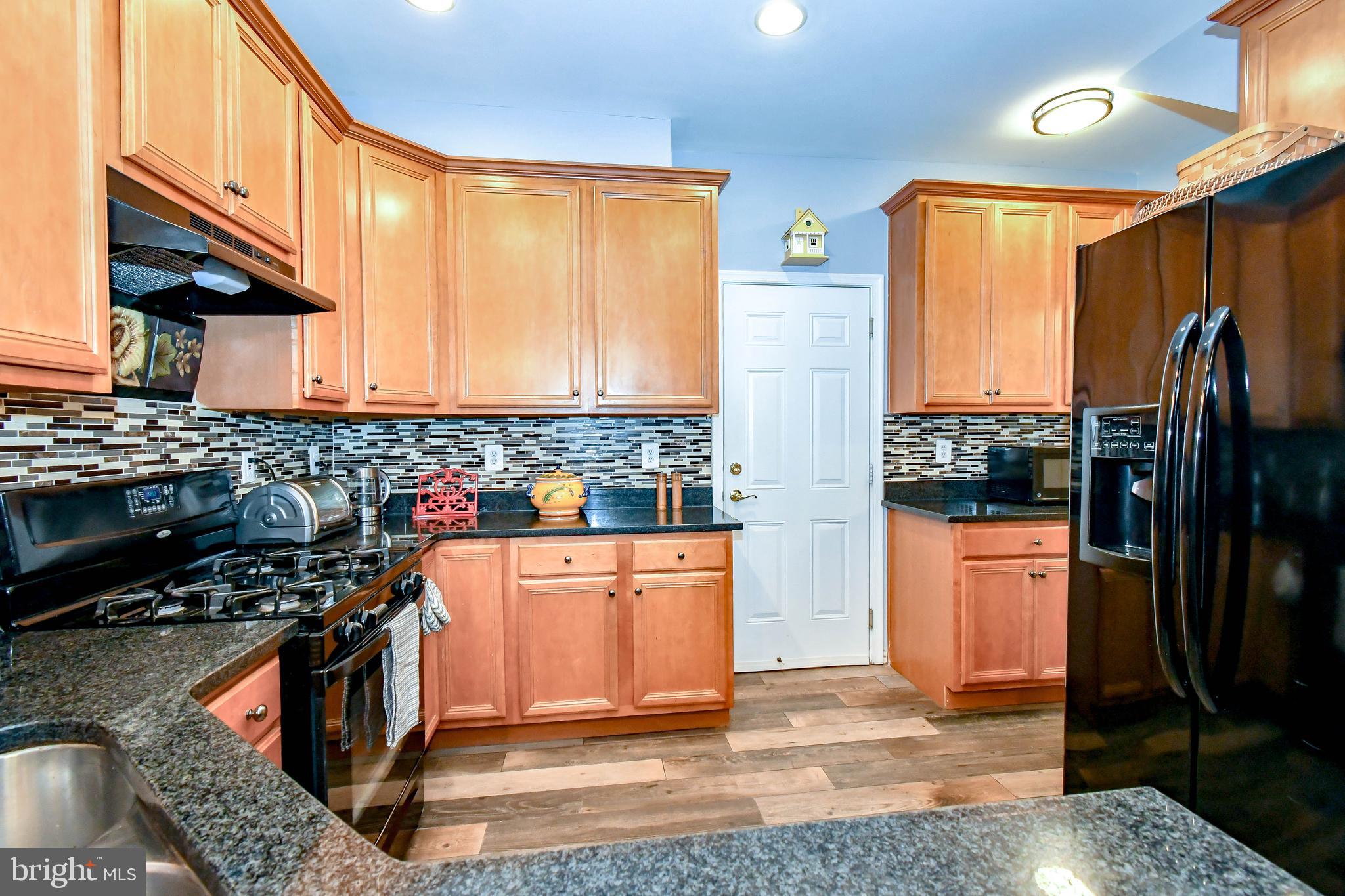 THE TOWNES AT VILLAGE PLACE - Residential