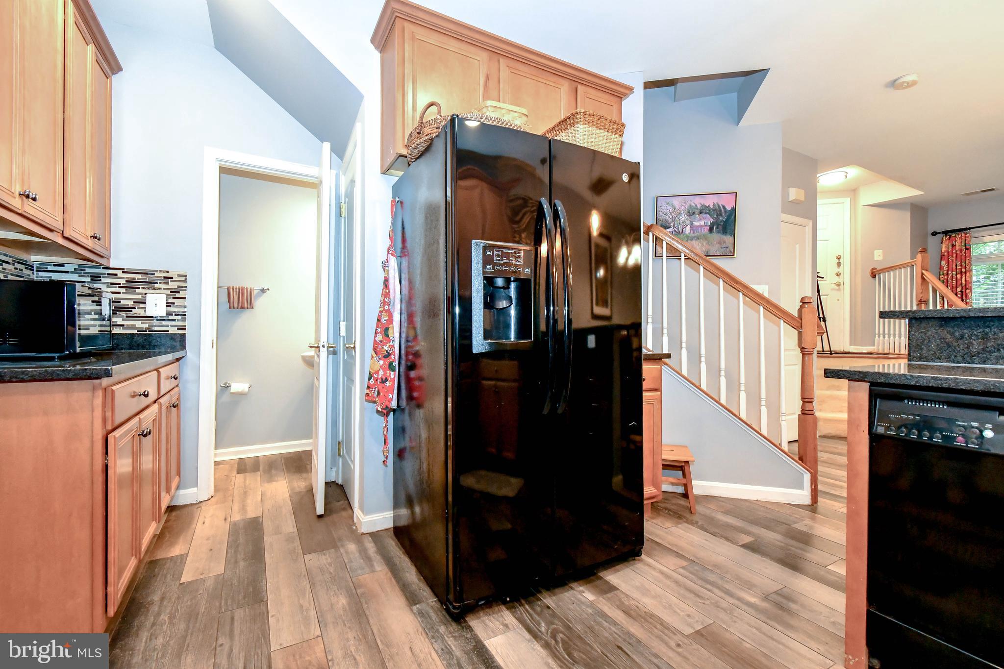 THE TOWNES AT VILLAGE PLACE - Residential