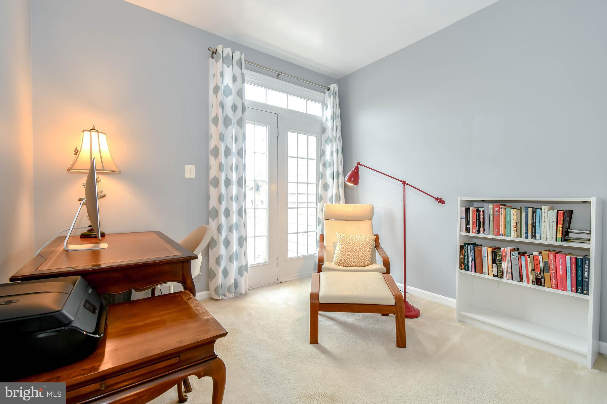 THE TOWNES AT VILLAGE PLACE - Residential