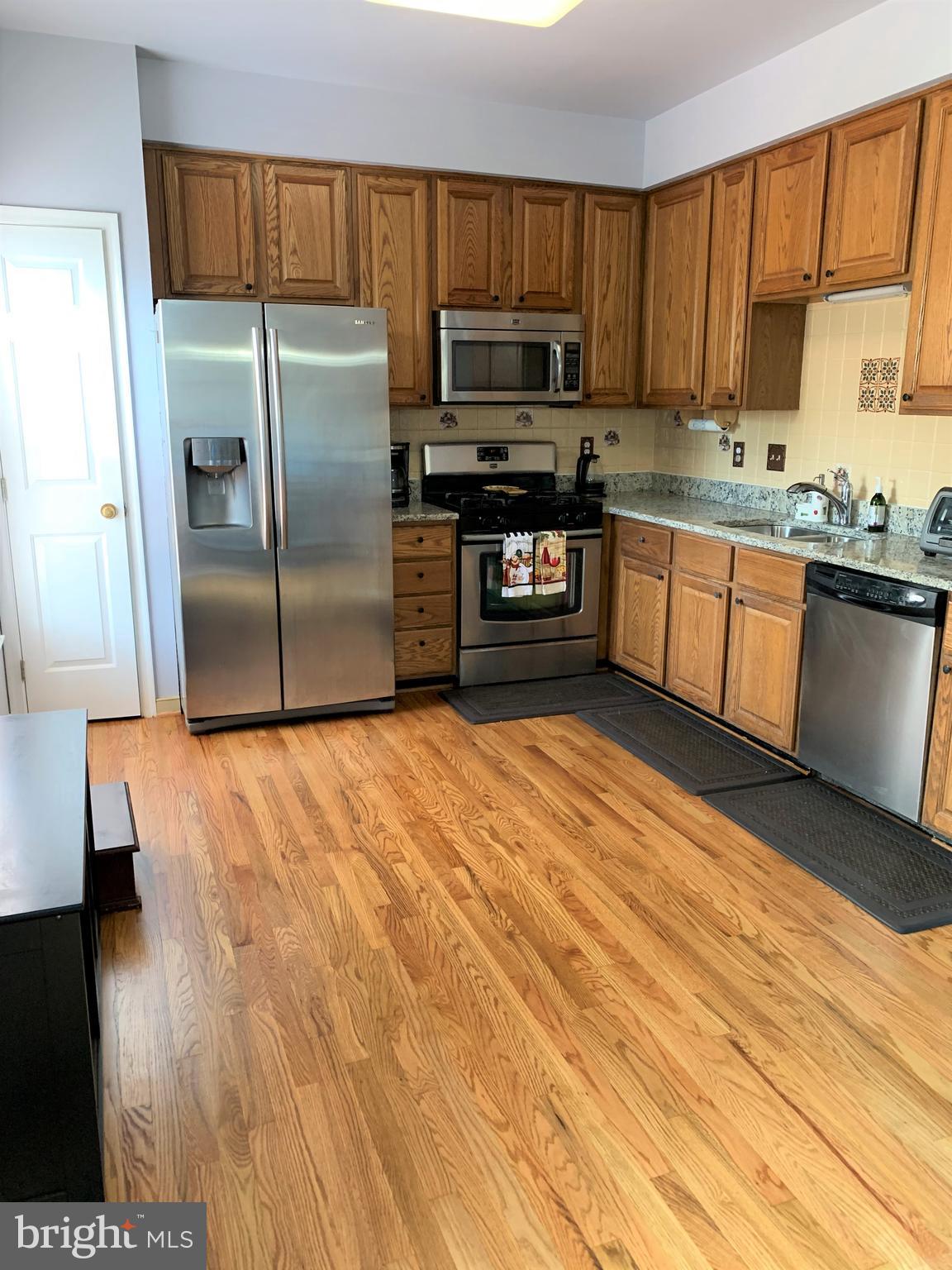 CENTRE RIDGE - Residential