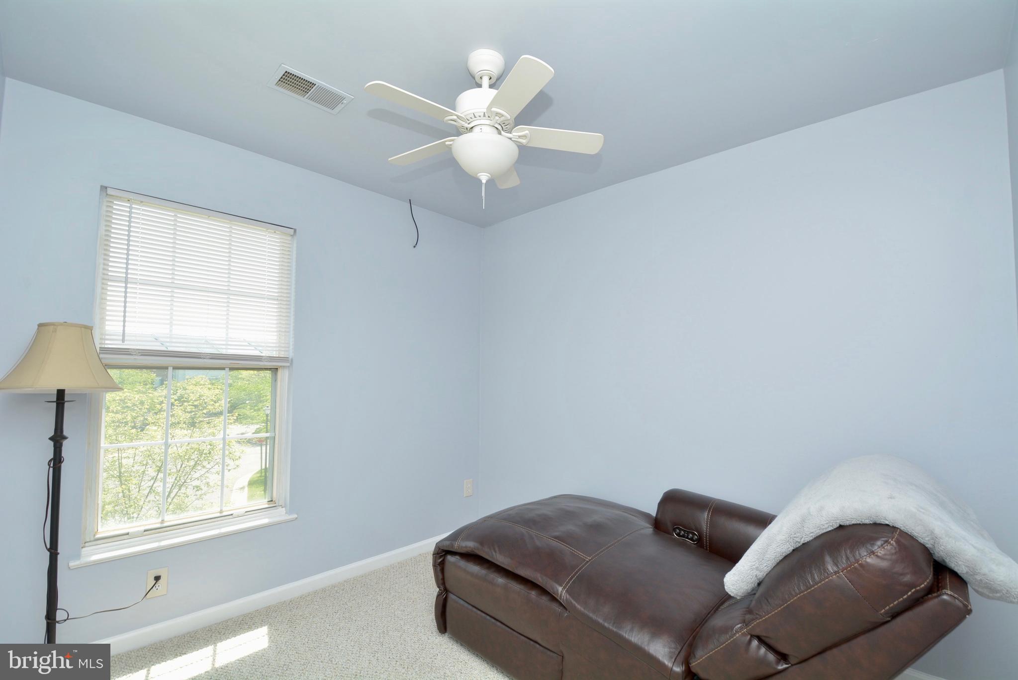 CENTRE RIDGE - Residential