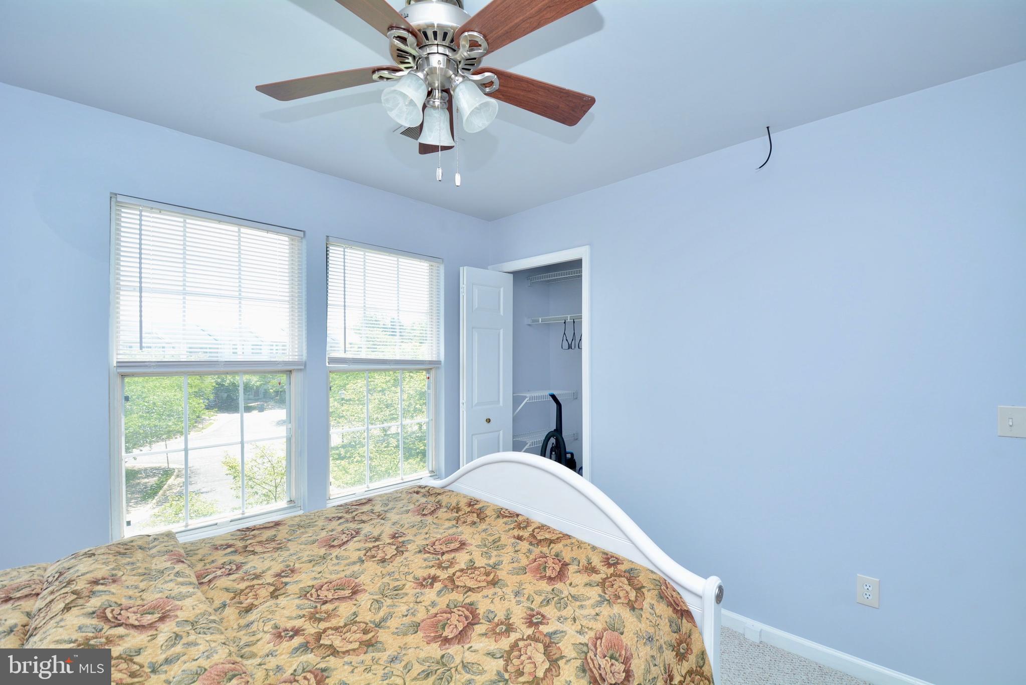 CENTRE RIDGE - Residential