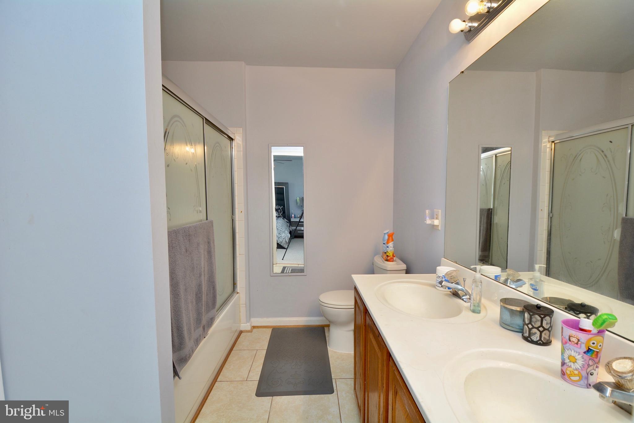 CENTRE RIDGE - Residential