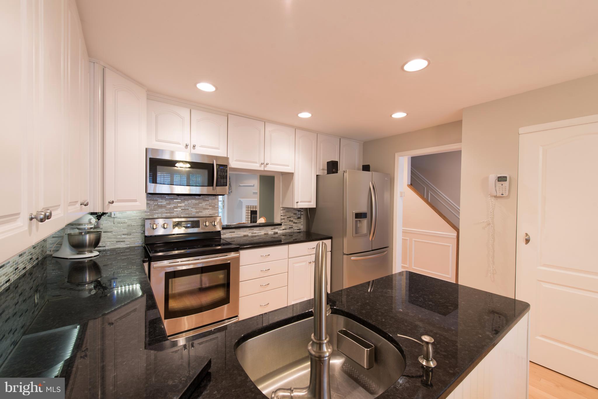 VILLAGE OF HICKORY RIDGE - Residential