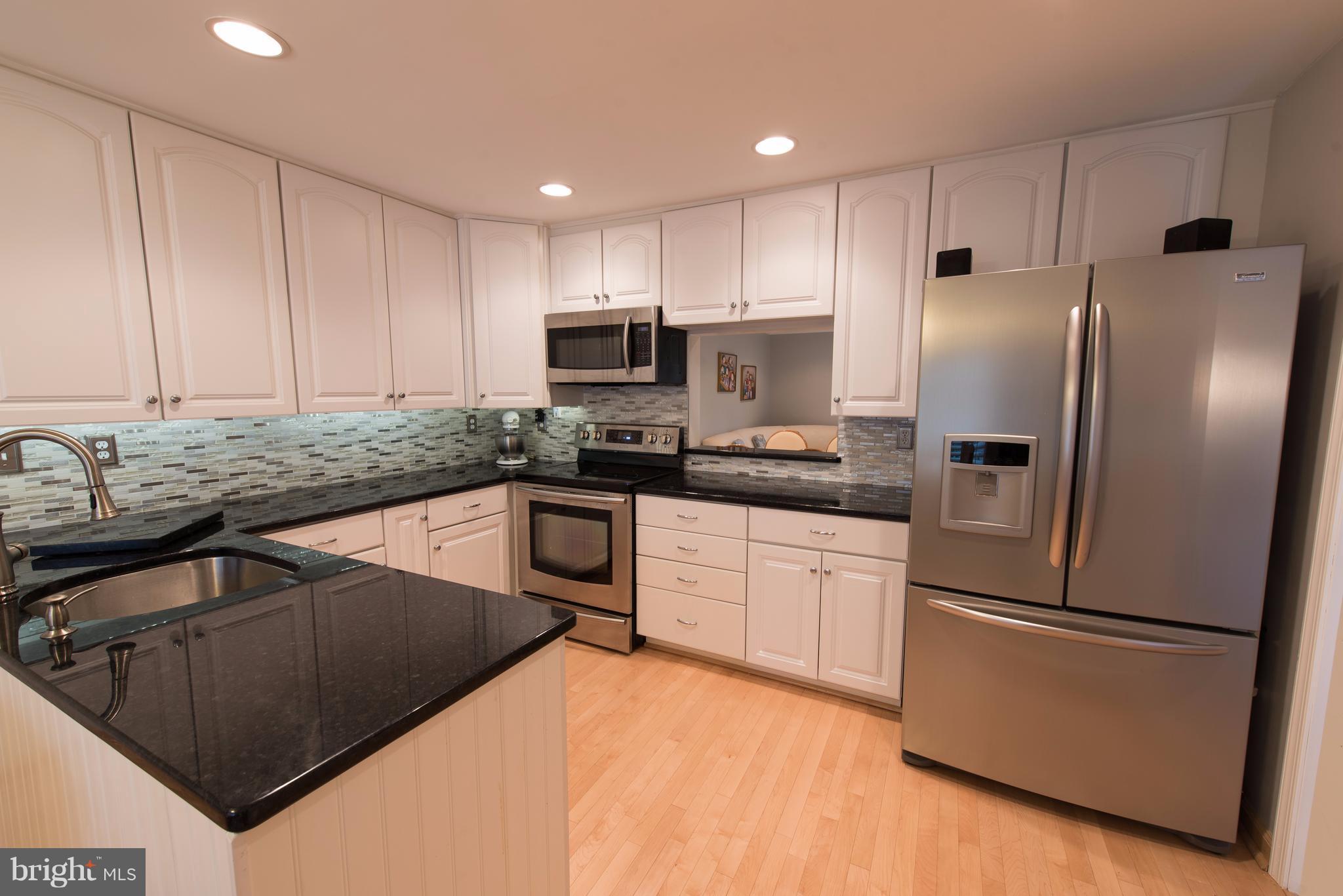 VILLAGE OF HICKORY RIDGE - Residential