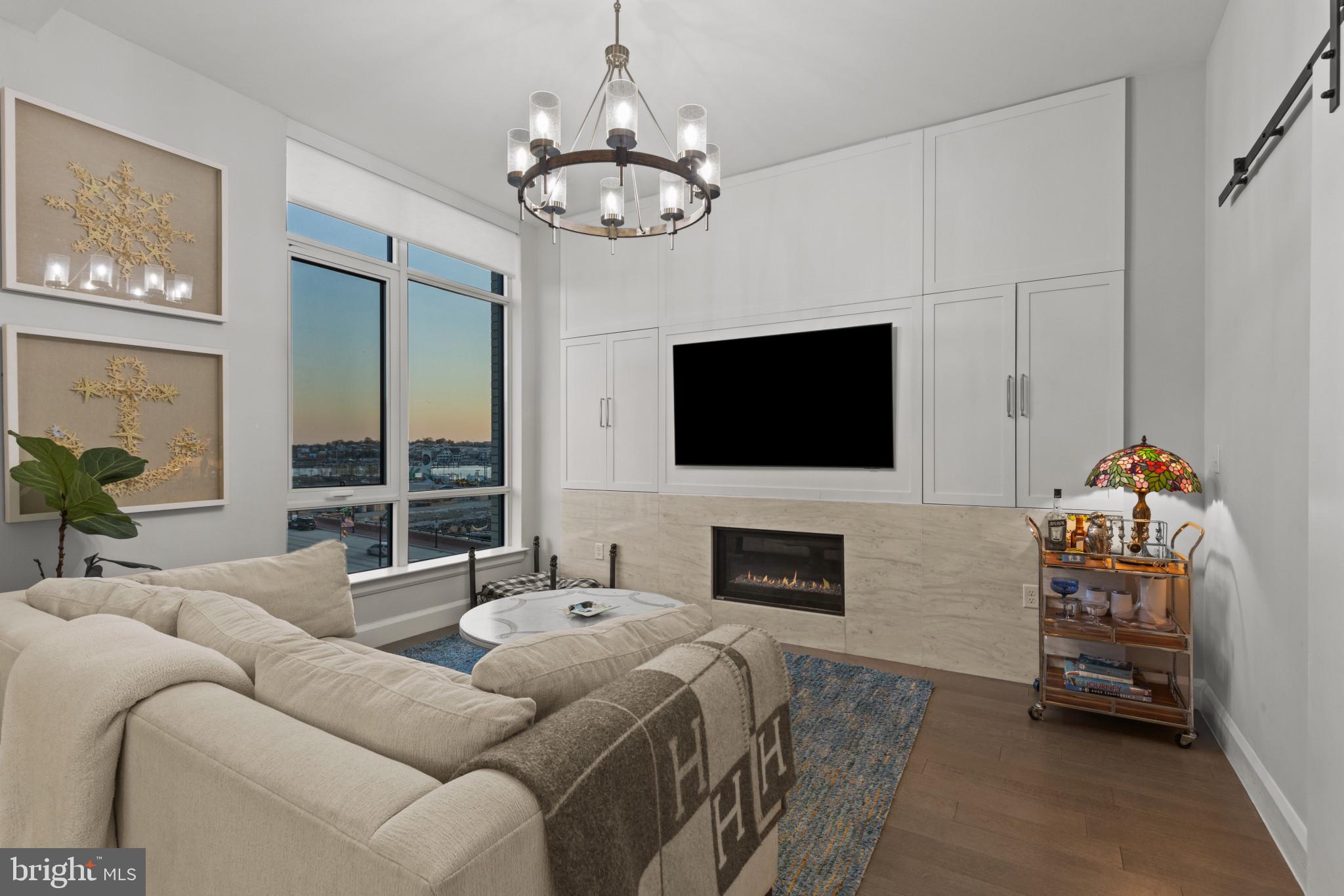 HARBOR EAST - Residential Lease