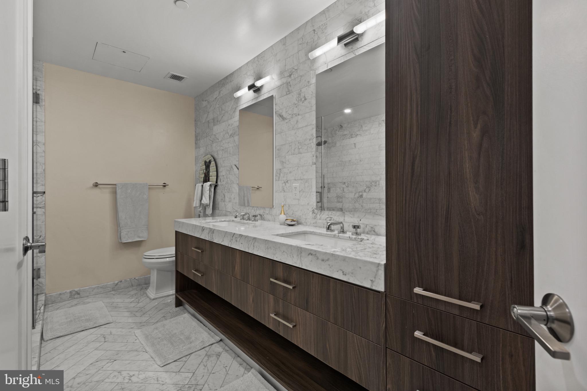 HARBOR EAST - Residential Lease