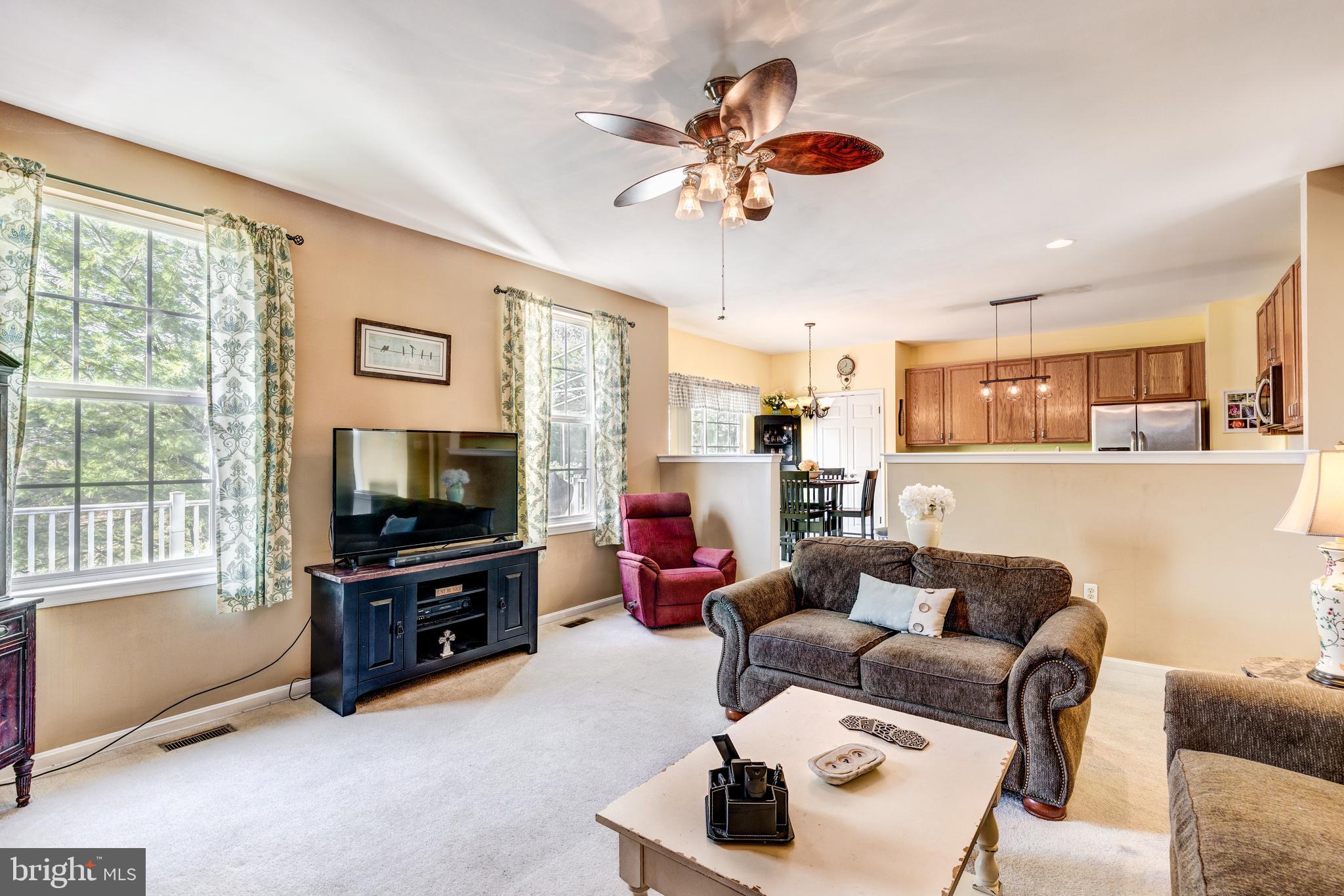 EAGLEVIEW ESTATES - Residential