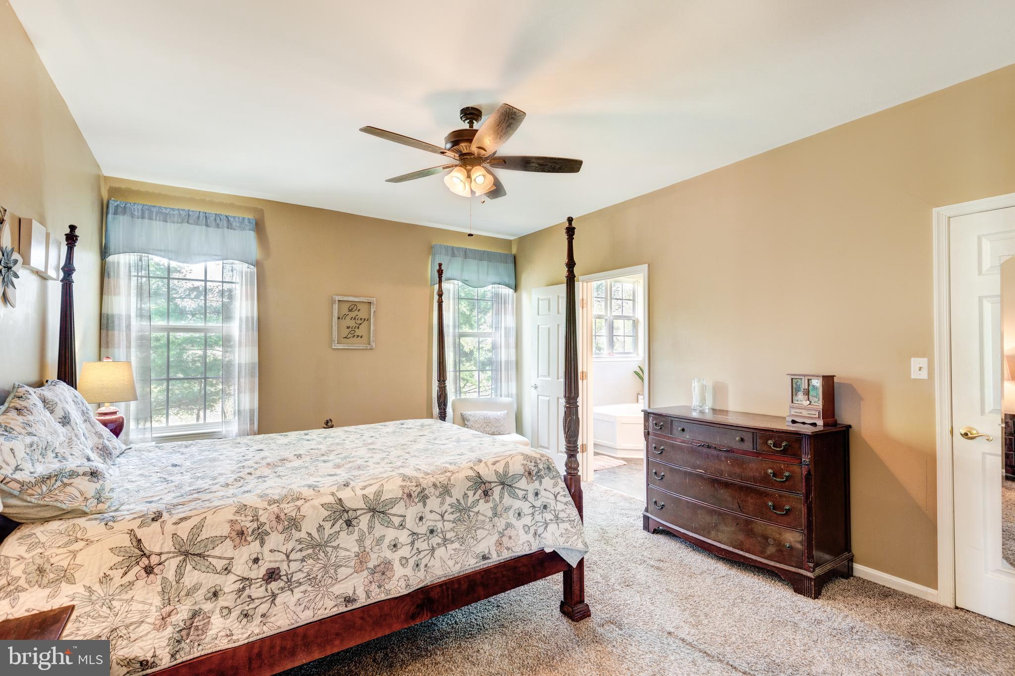 EAGLEVIEW ESTATES - Residential