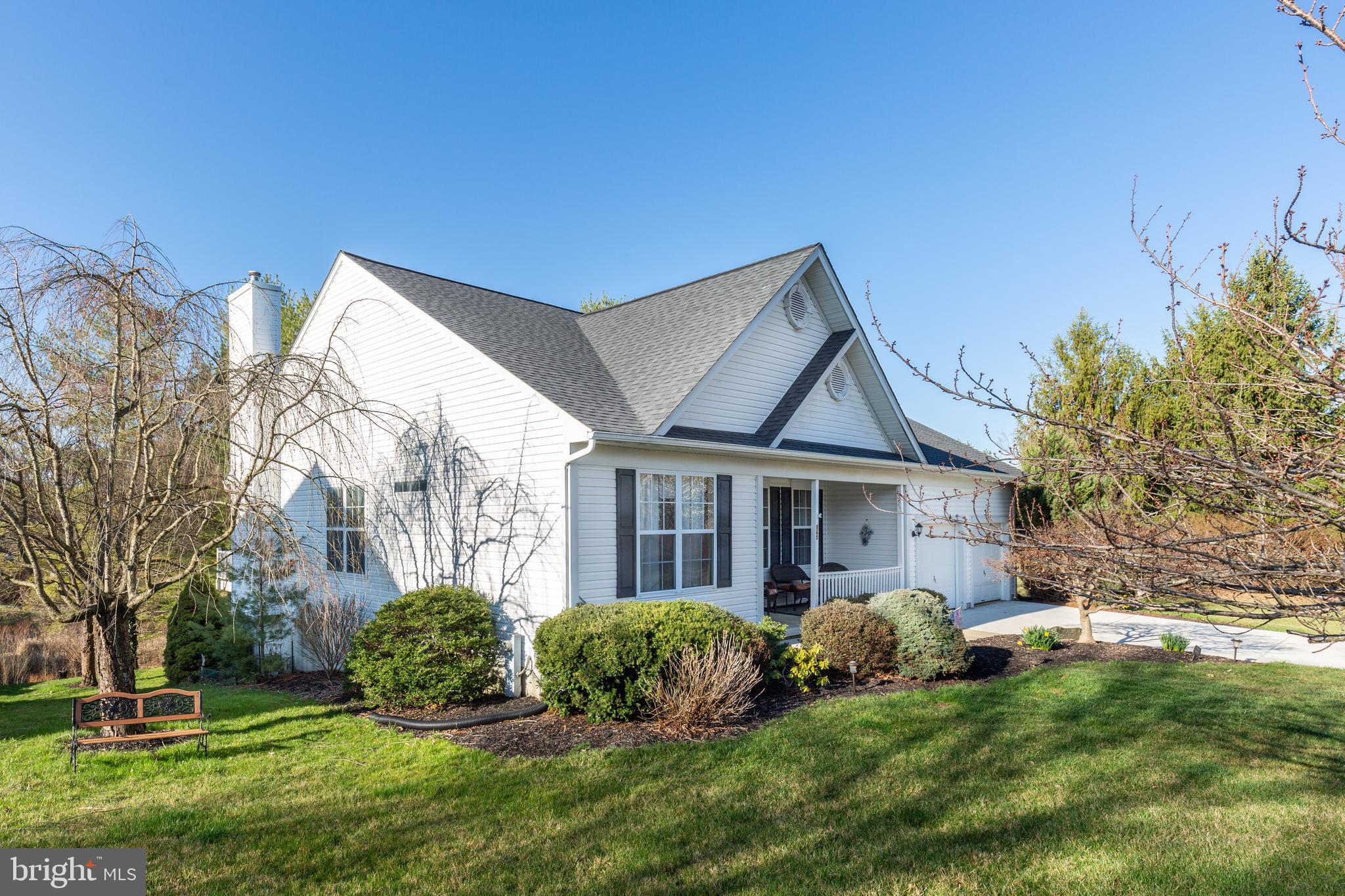 EAGLEVIEW ESTATES - Residential