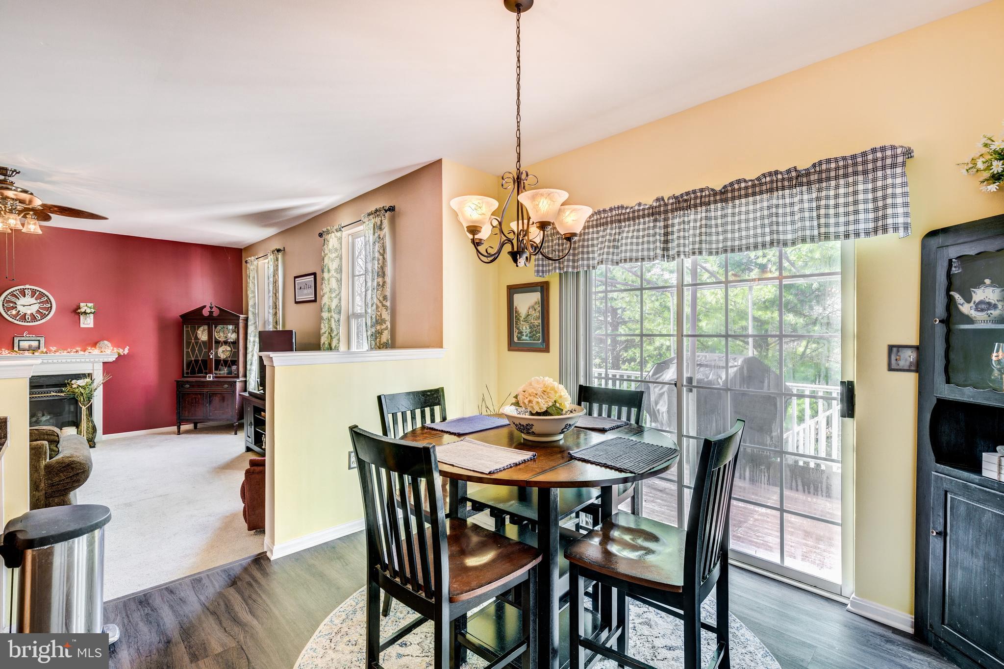 EAGLEVIEW ESTATES - Residential