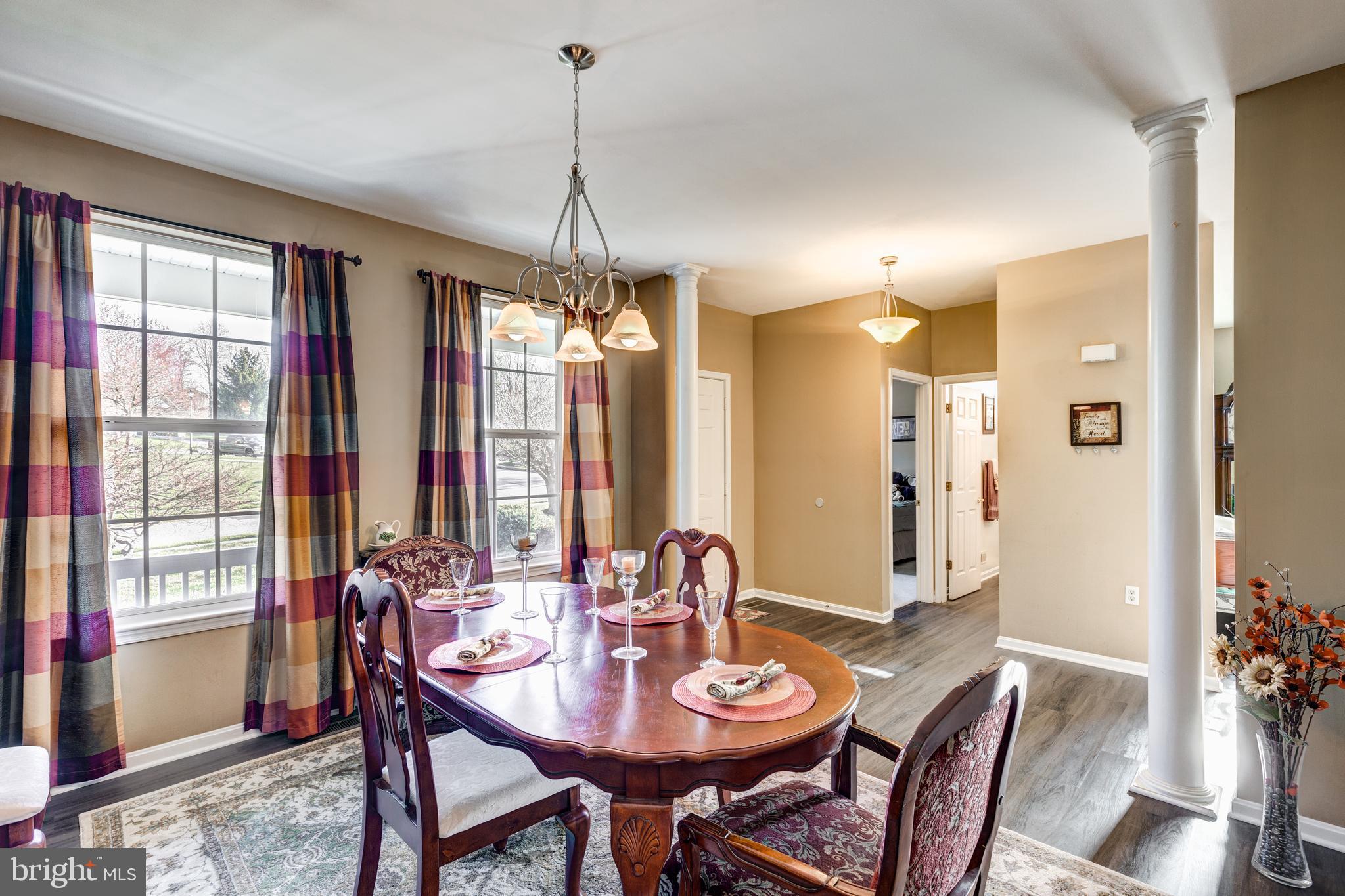 EAGLEVIEW ESTATES - Residential