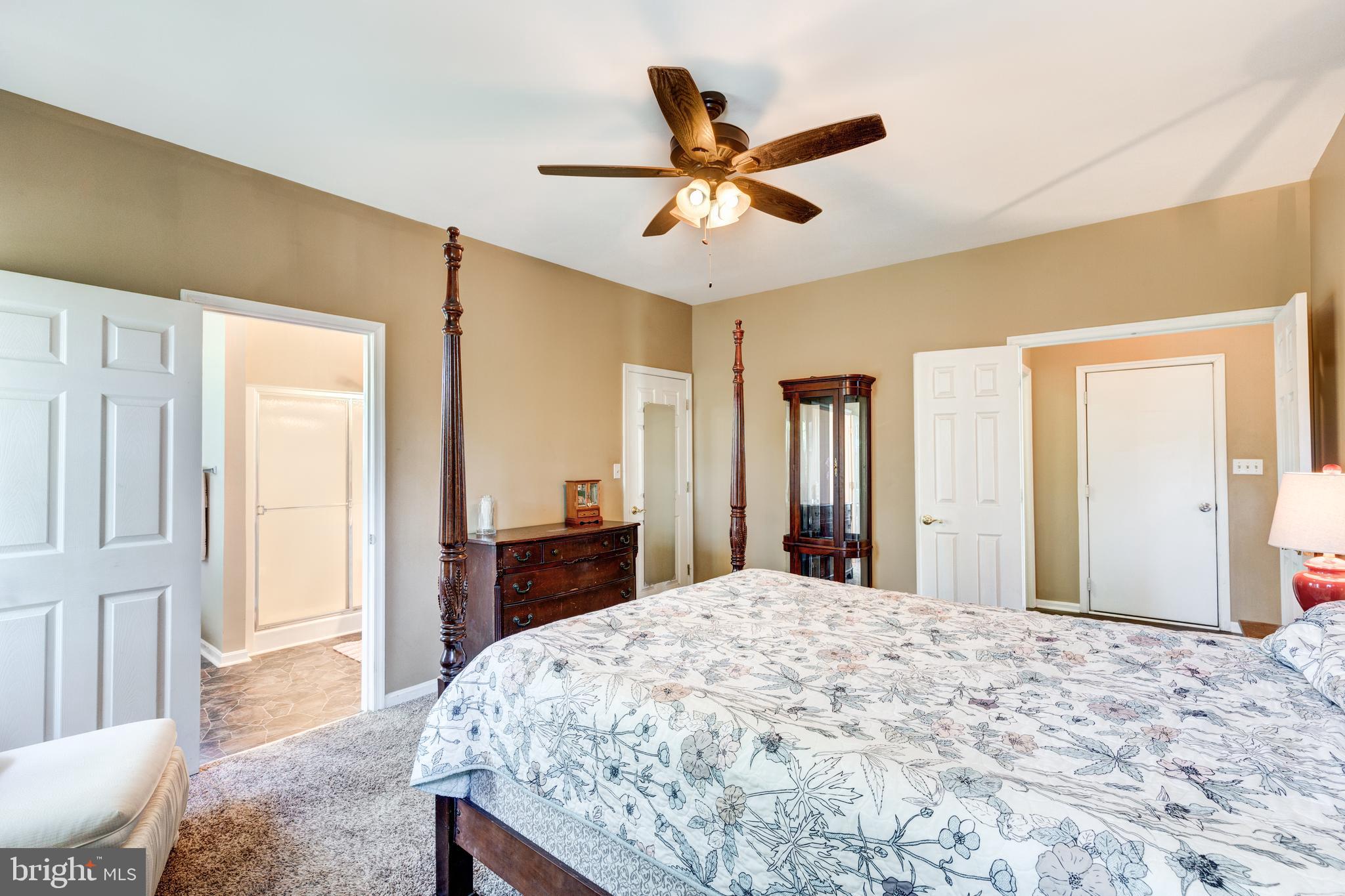 EAGLEVIEW ESTATES - Residential