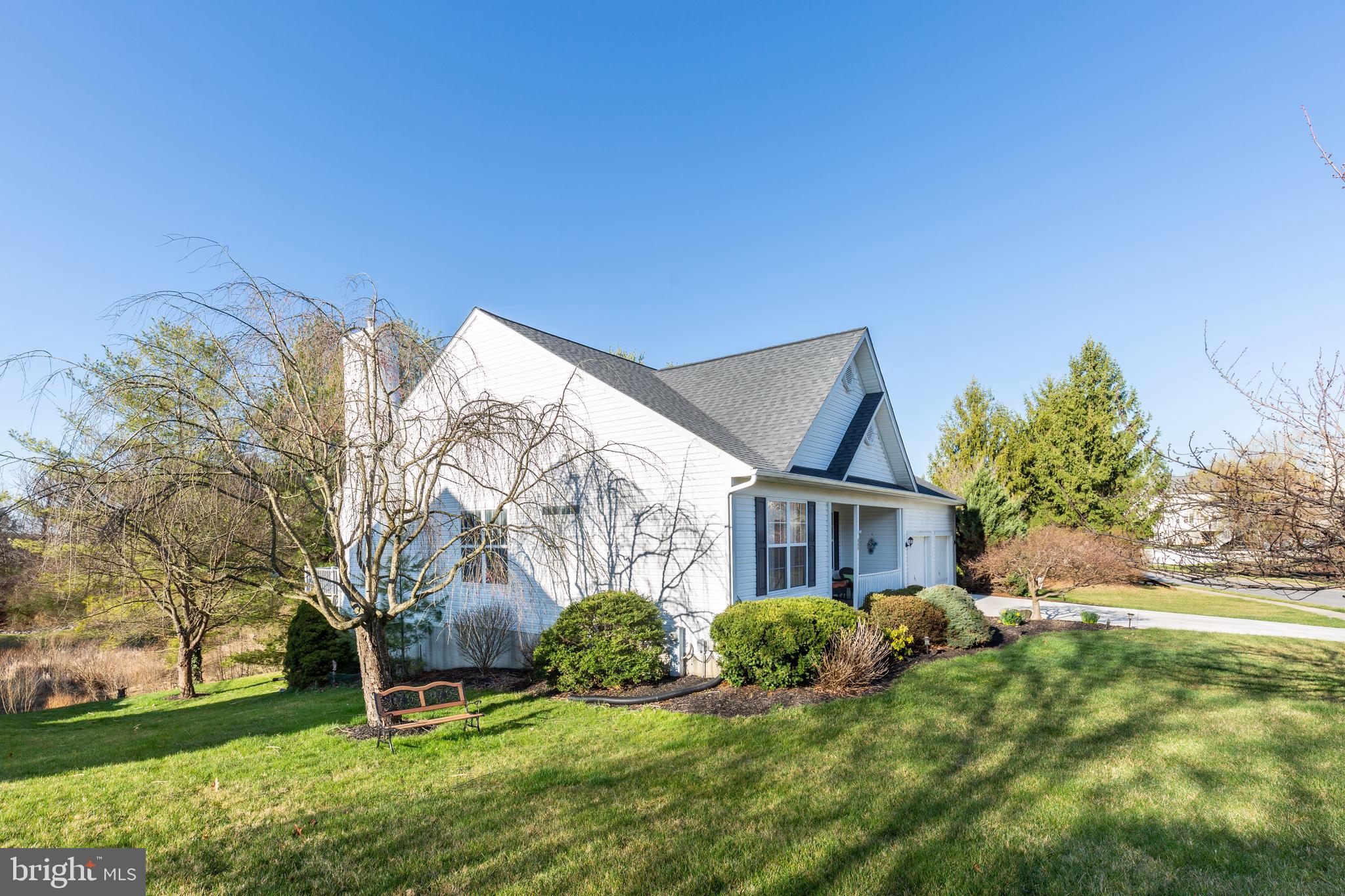 EAGLEVIEW ESTATES - Residential