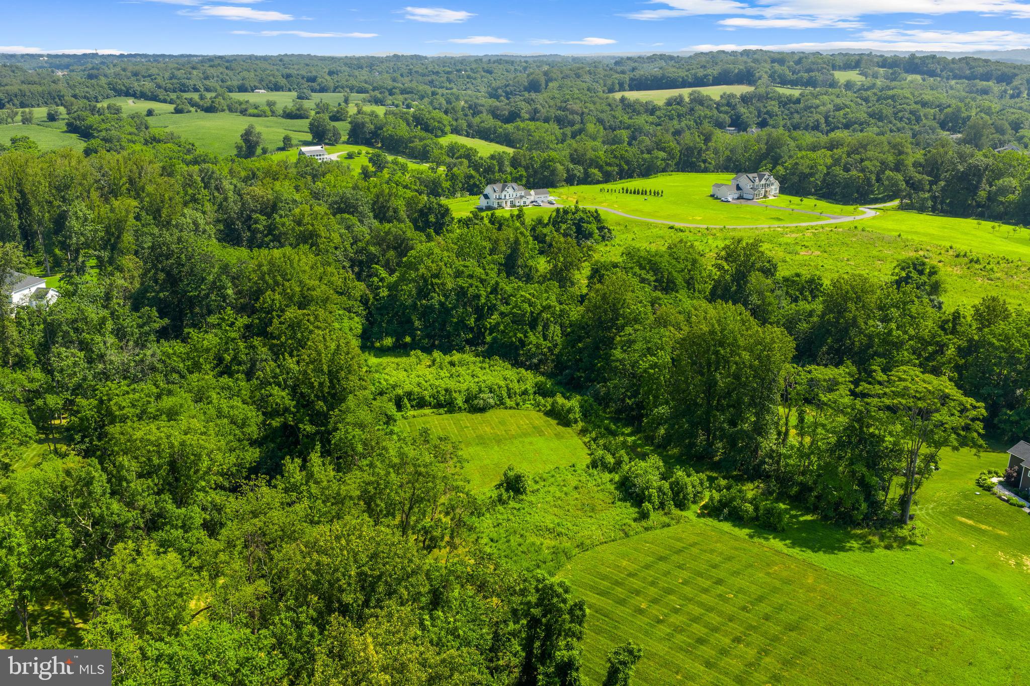 HUNT RIDGE PRESERVE - Residential