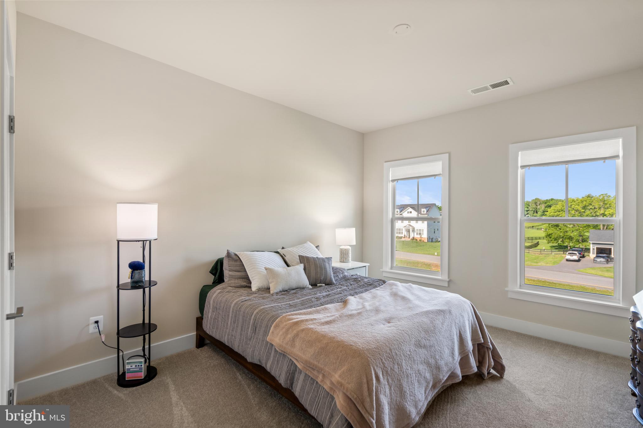 HUNT RIDGE PRESERVE - Residential