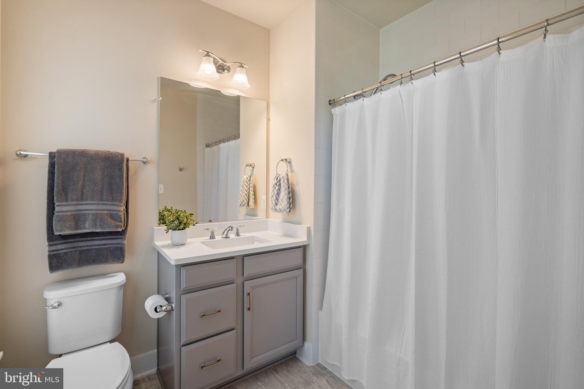 HUNT RIDGE PRESERVE - Residential