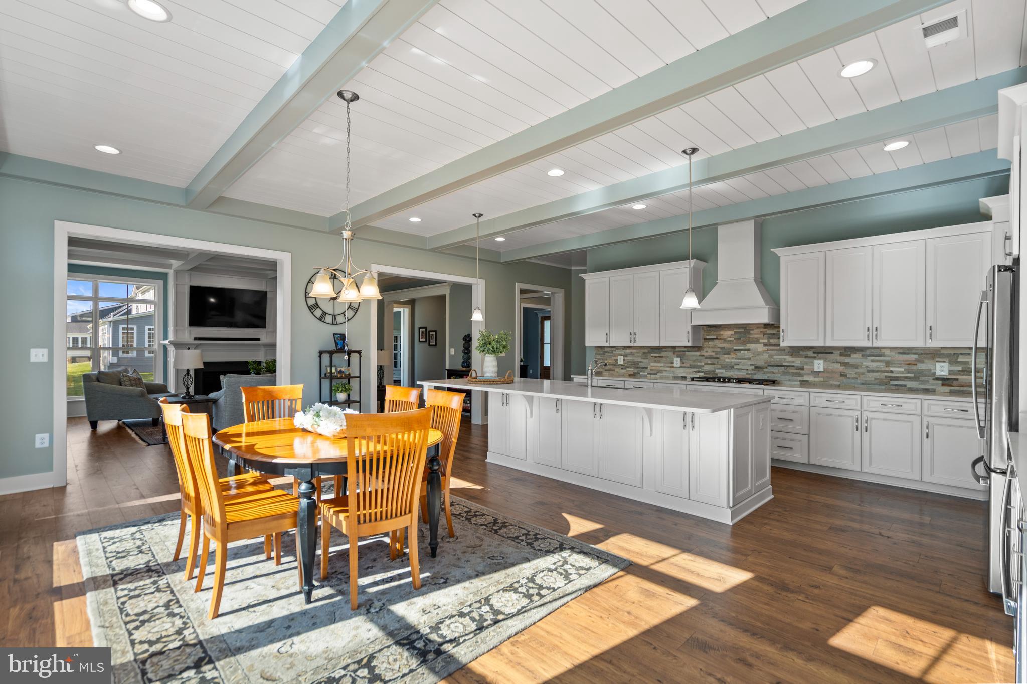 HUNT RIDGE PRESERVE - Residential