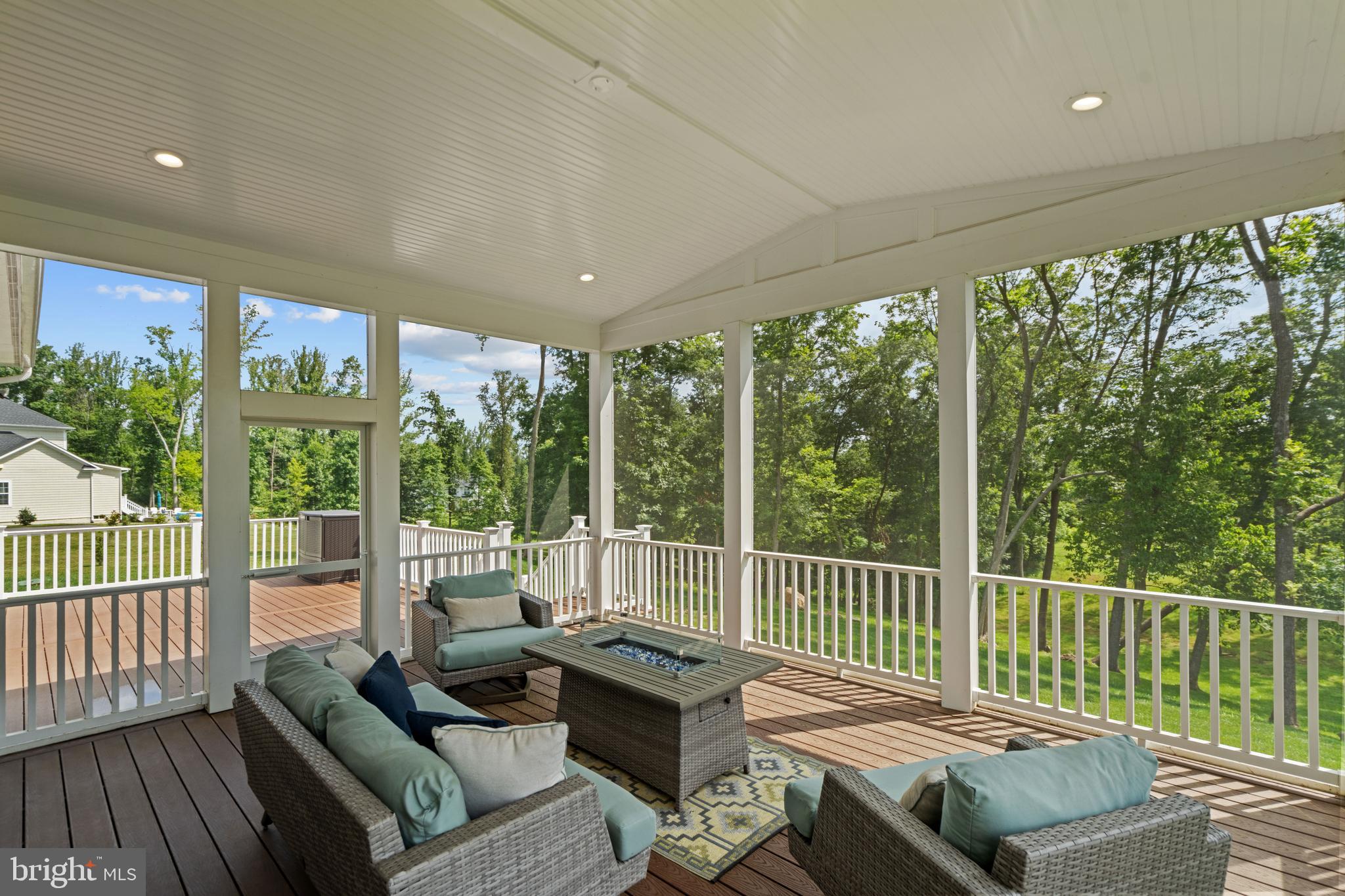 HUNT RIDGE PRESERVE - Residential