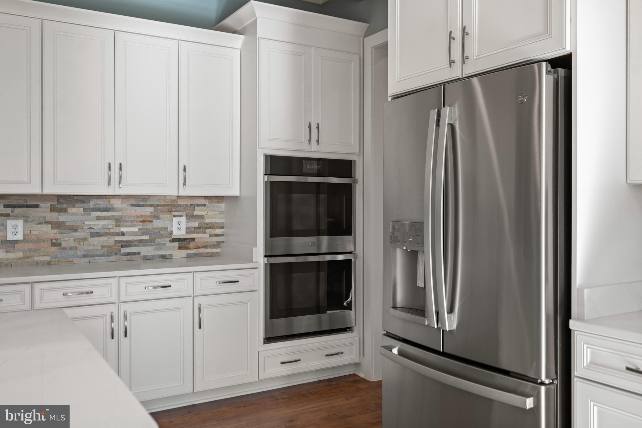 HUNT RIDGE PRESERVE - Residential