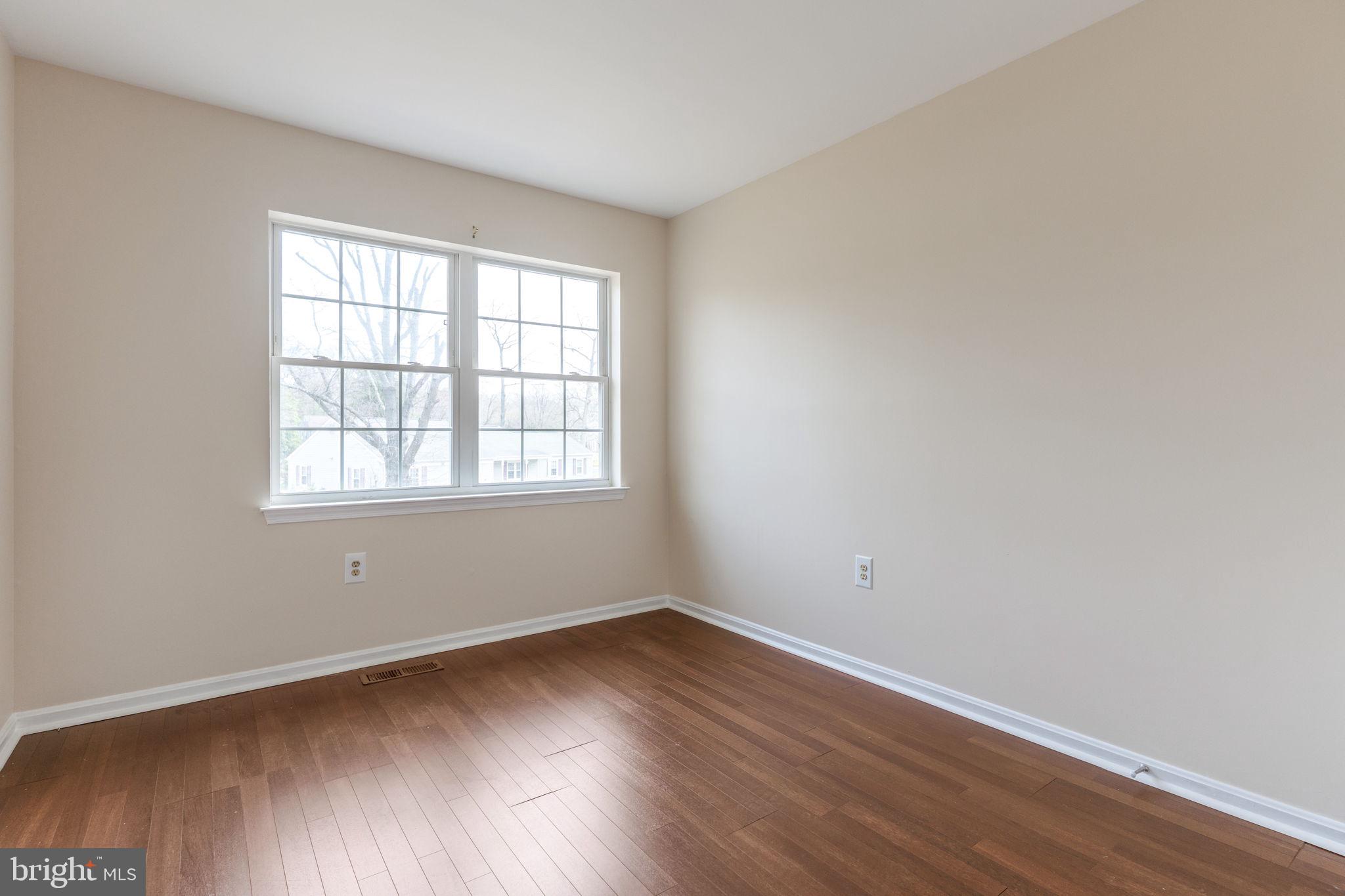 ST CHARLES HUNTINGTON - Residential Lease