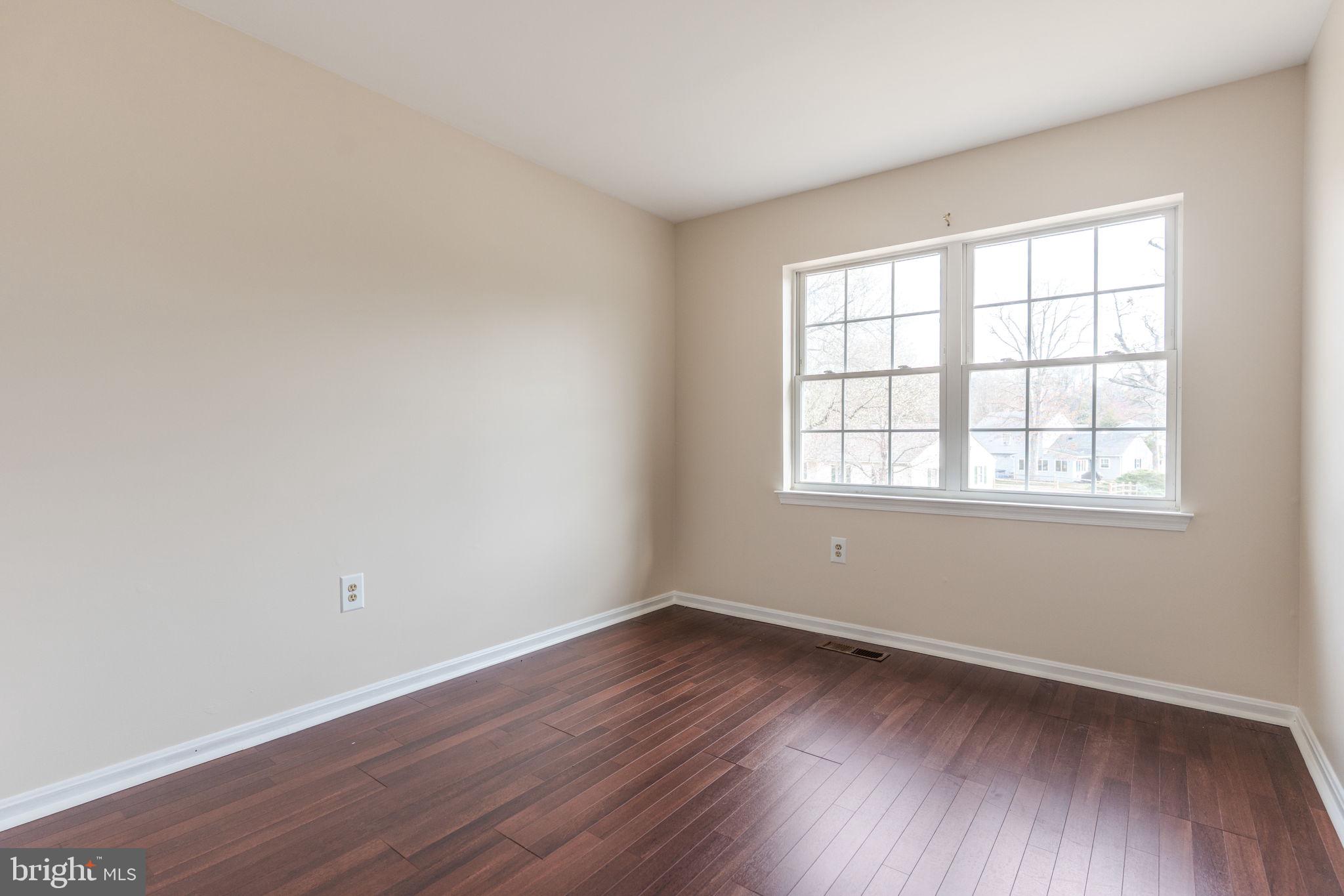 ST CHARLES HUNTINGTON - Residential Lease