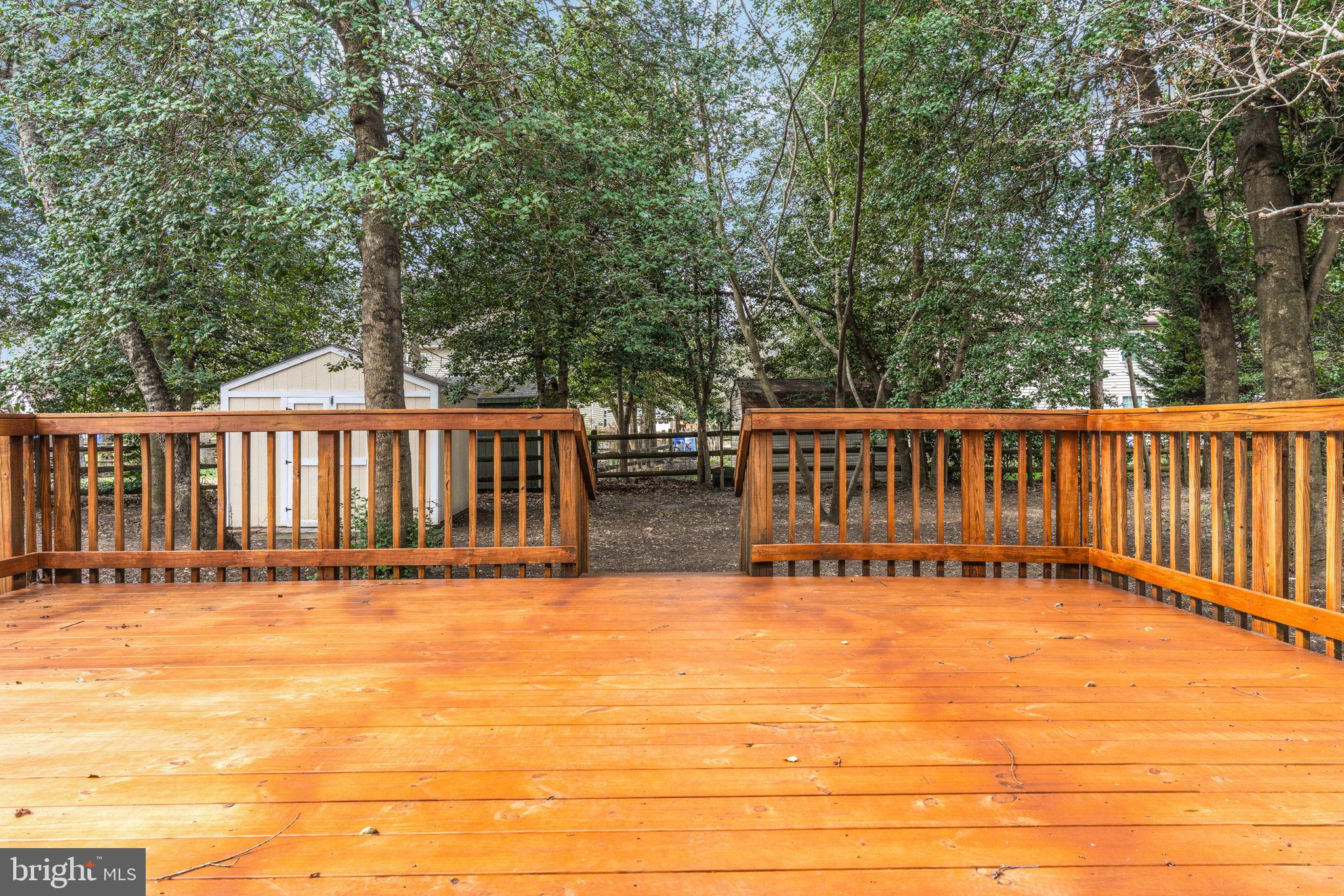 ST CHARLES HUNTINGTON - Residential Lease