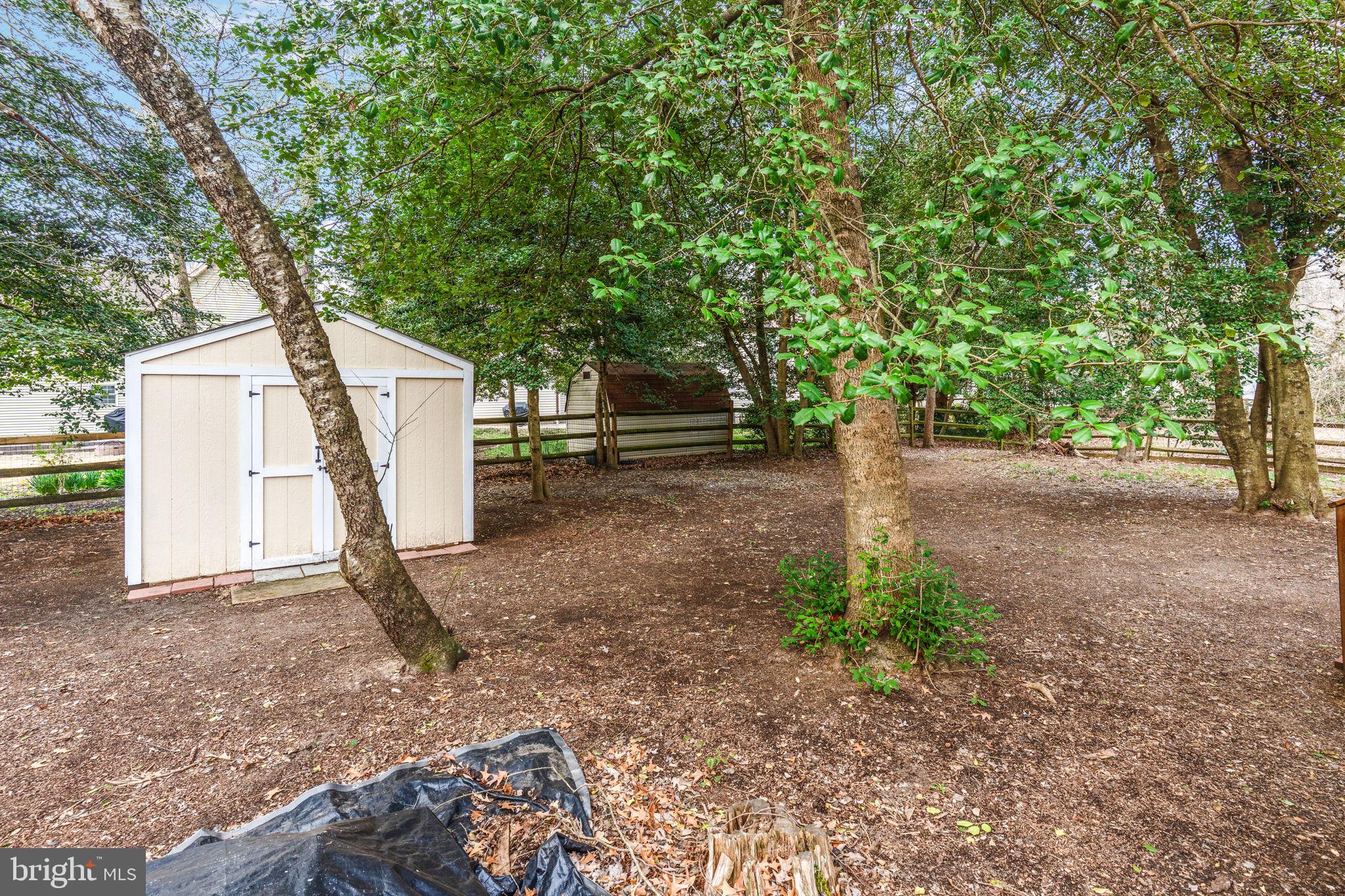 ST CHARLES HUNTINGTON - Residential Lease