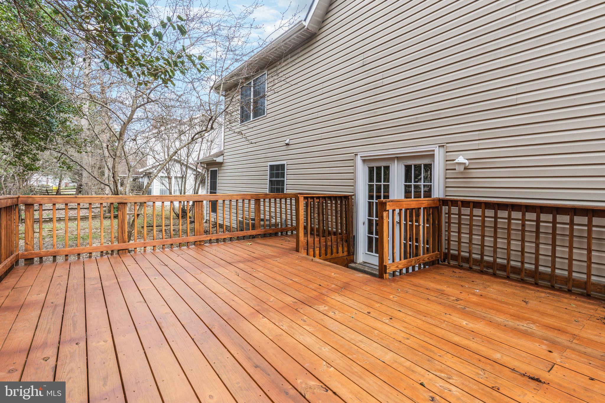 ST CHARLES HUNTINGTON - Residential Lease