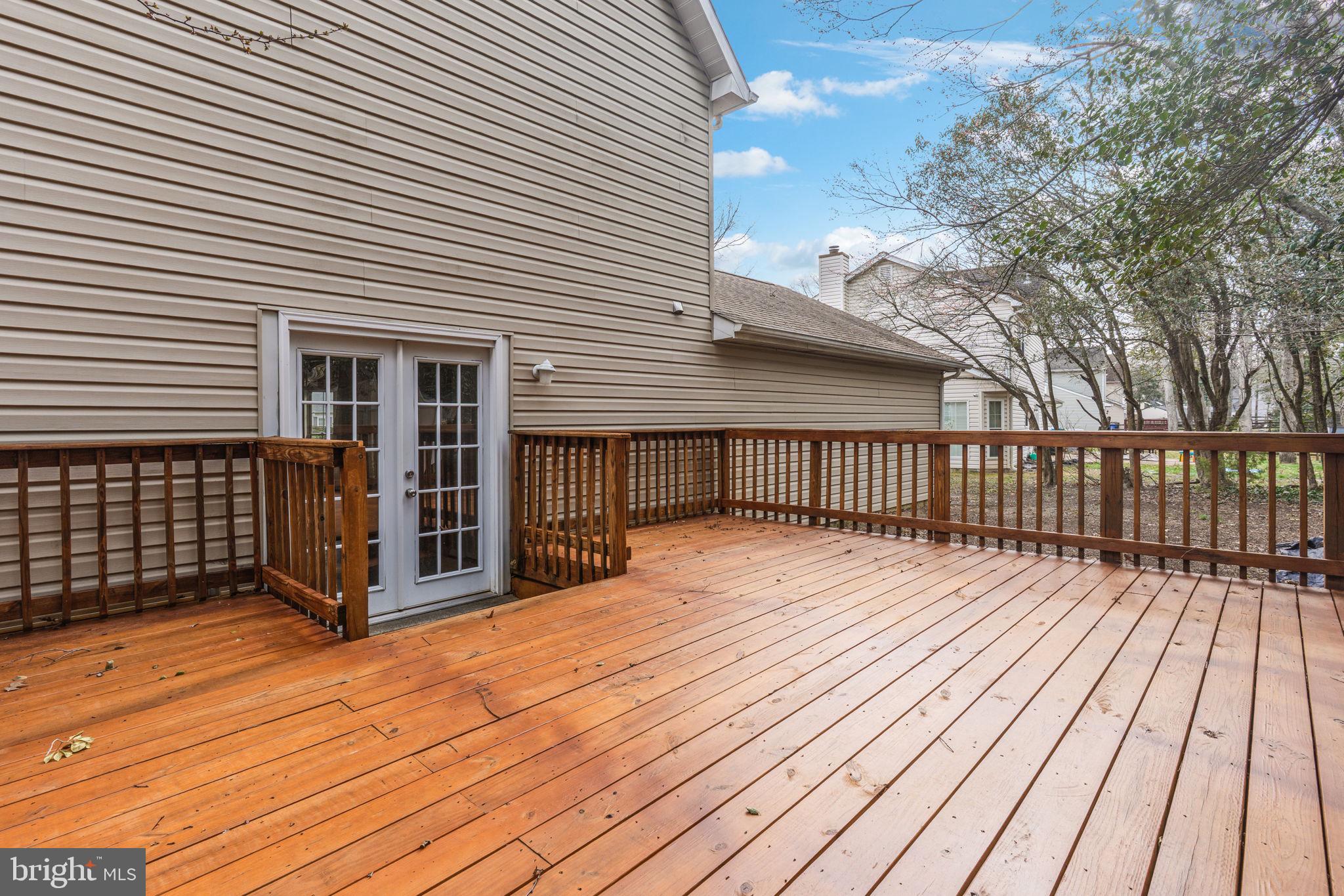 ST CHARLES HUNTINGTON - Residential Lease