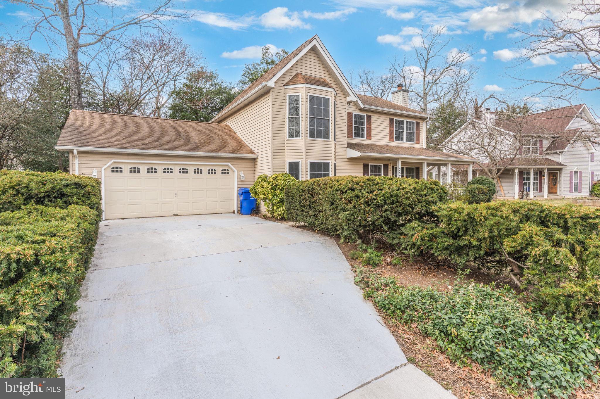 ST CHARLES HUNTINGTON - Residential Lease