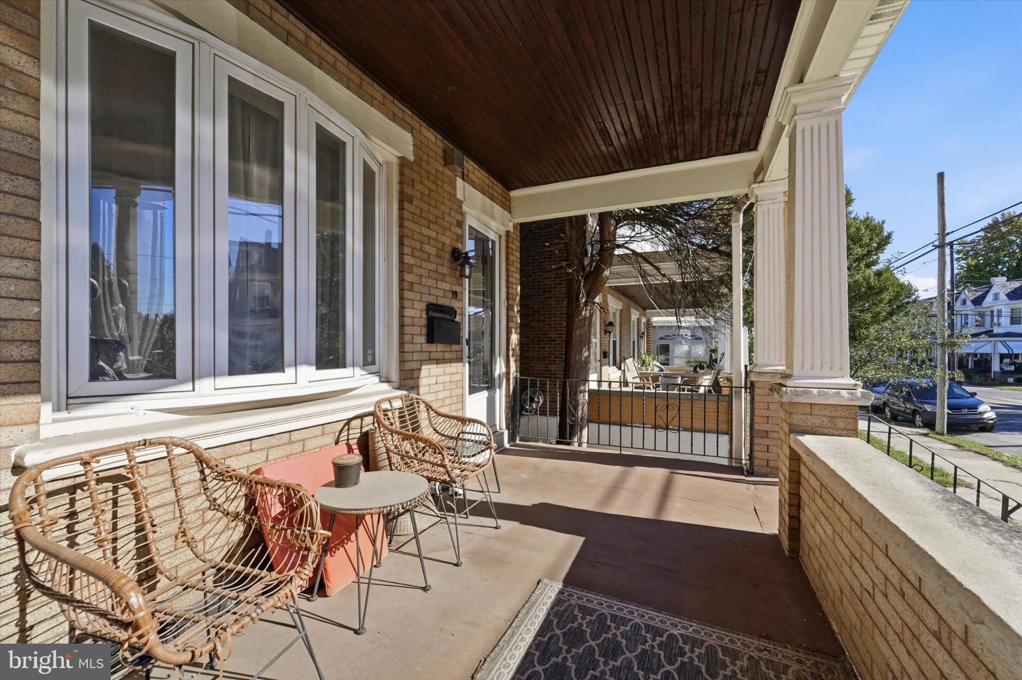 19 E BROWN STREET