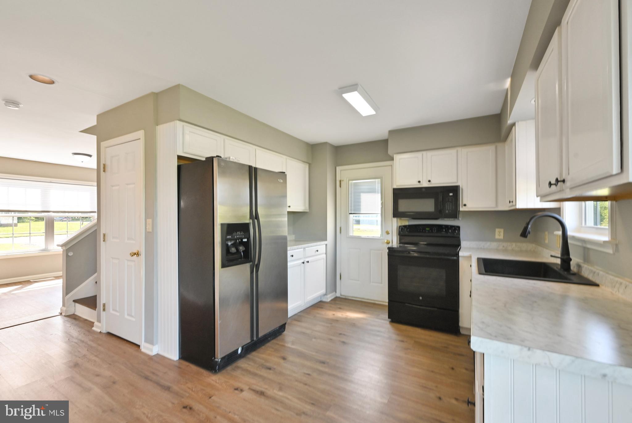 6286 FEATHER HEIGHTS DRIVE