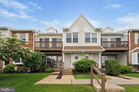 725 Northridge Dr Unit 41B, Norristown, PA MLS: PAMC2137604