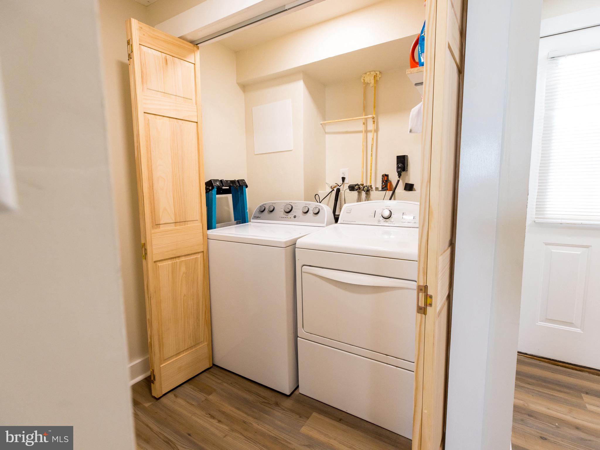 CHRISTMAS TREE PARK - Residential