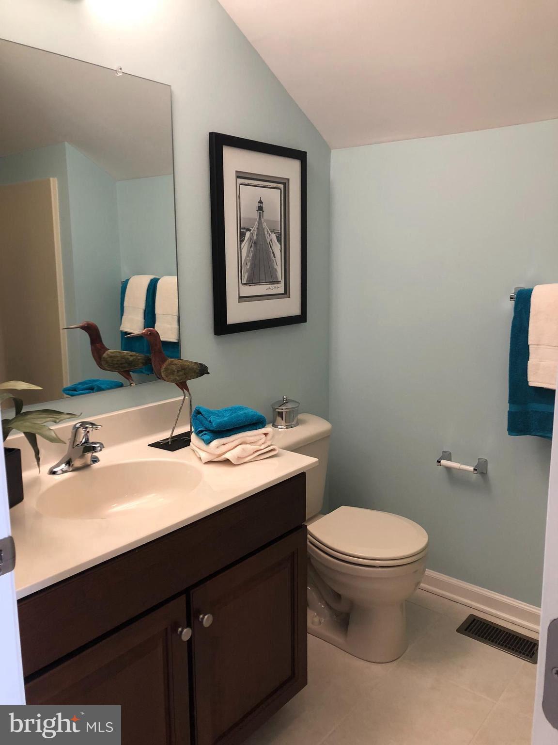 VILLAGE OF EASTRIDGE - Residential