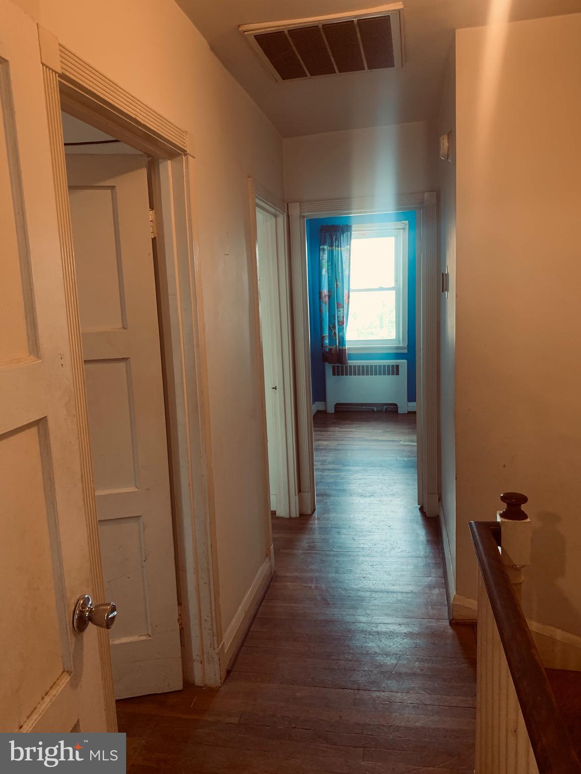 LAKEWOOD APARTMENTS - Residential