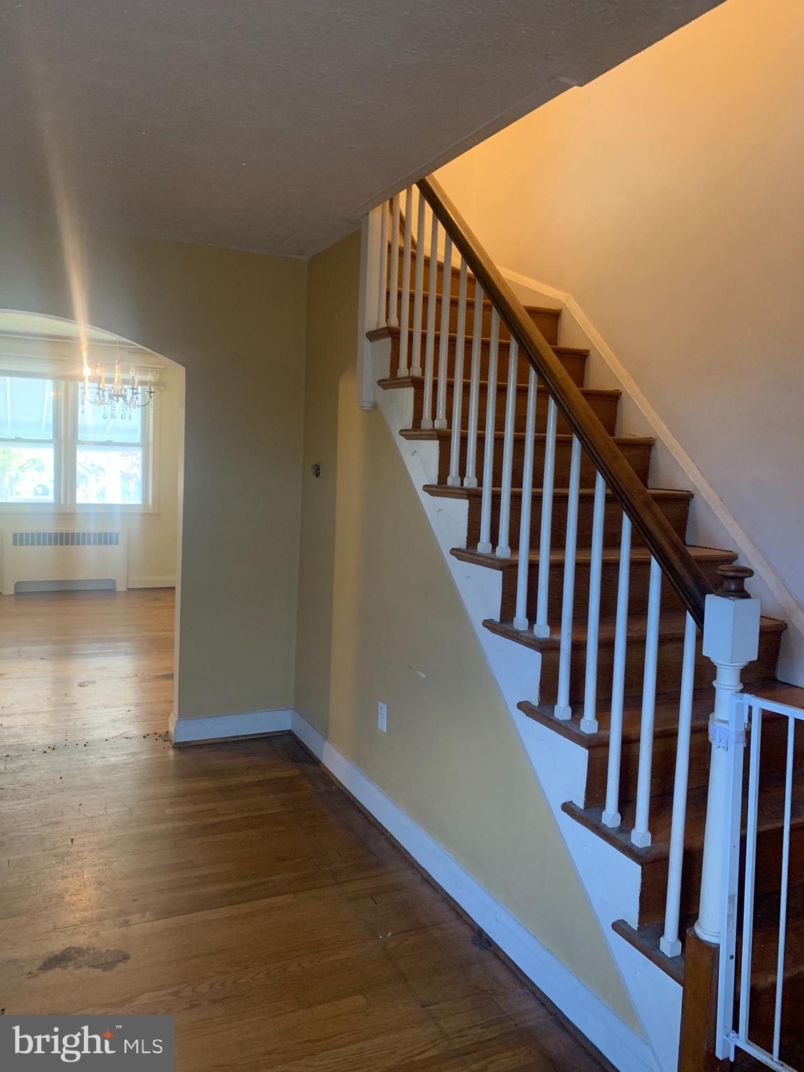 LAKEWOOD APARTMENTS - Residential