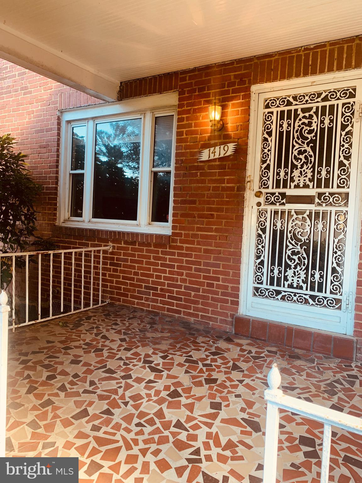 LAKEWOOD APARTMENTS - Residential