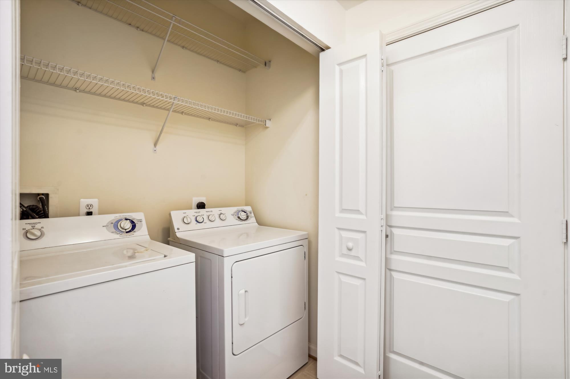 SAVOY AT RESTON TOWN CENTER - Residential Lease