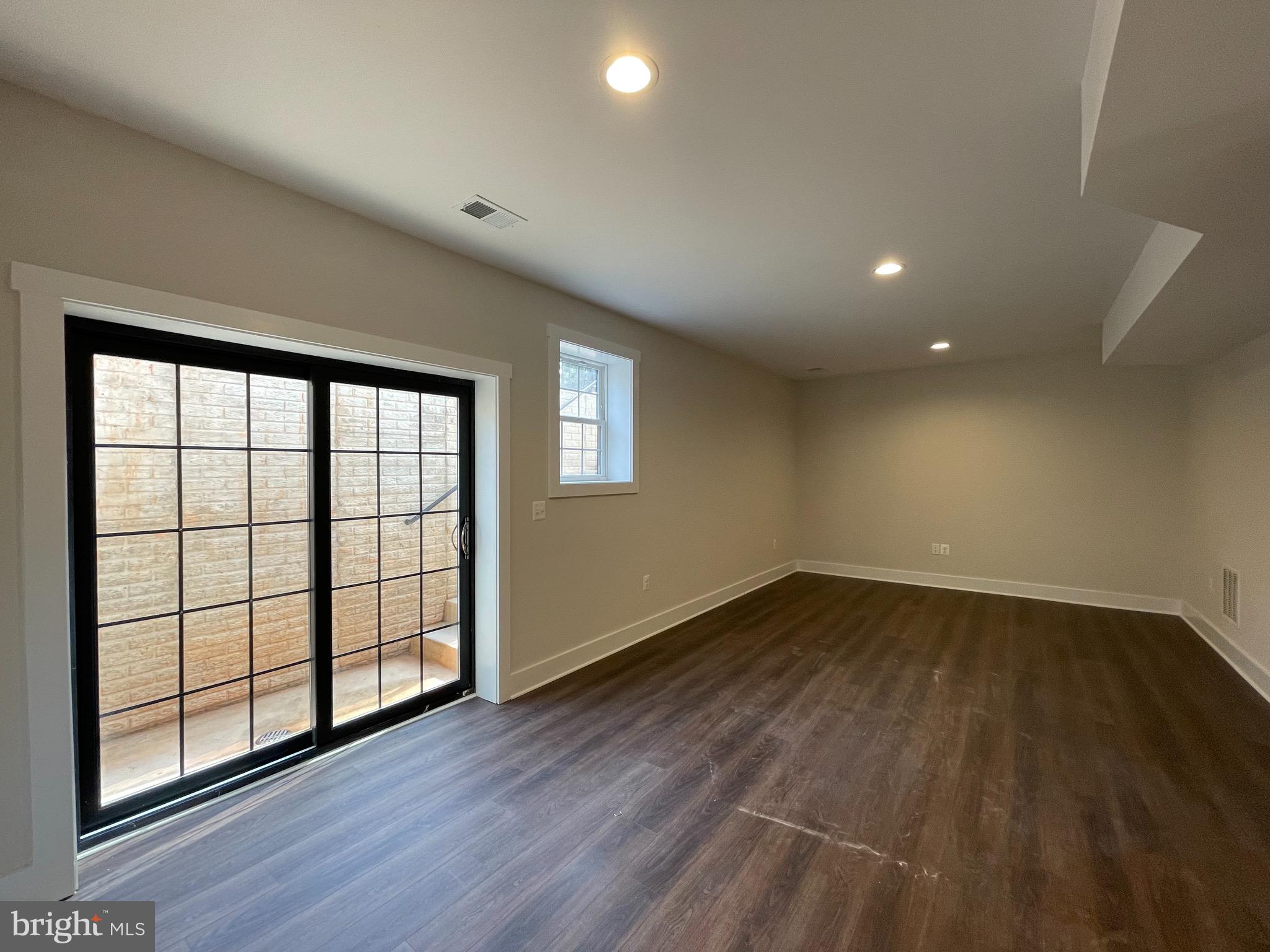 MILLFIELD - Residential