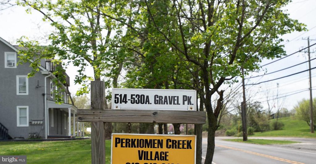 Photo of 514 Gravel Pike, COLLEGEVILLE, PA 19426 (MLS # PAMC2141186)