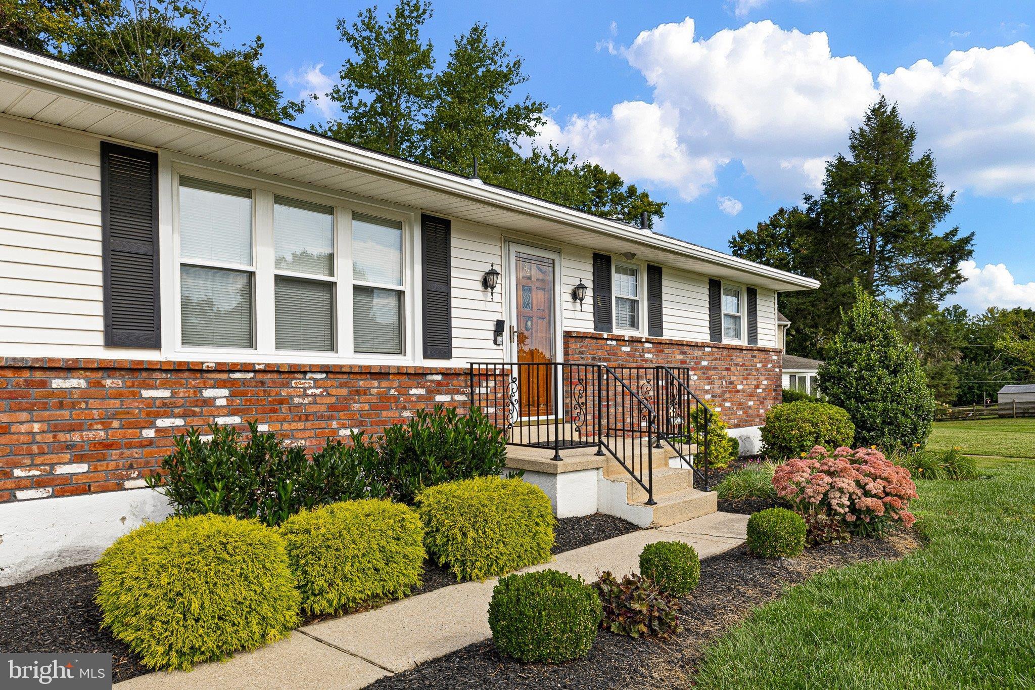44 SPRING LAKE DRIVE