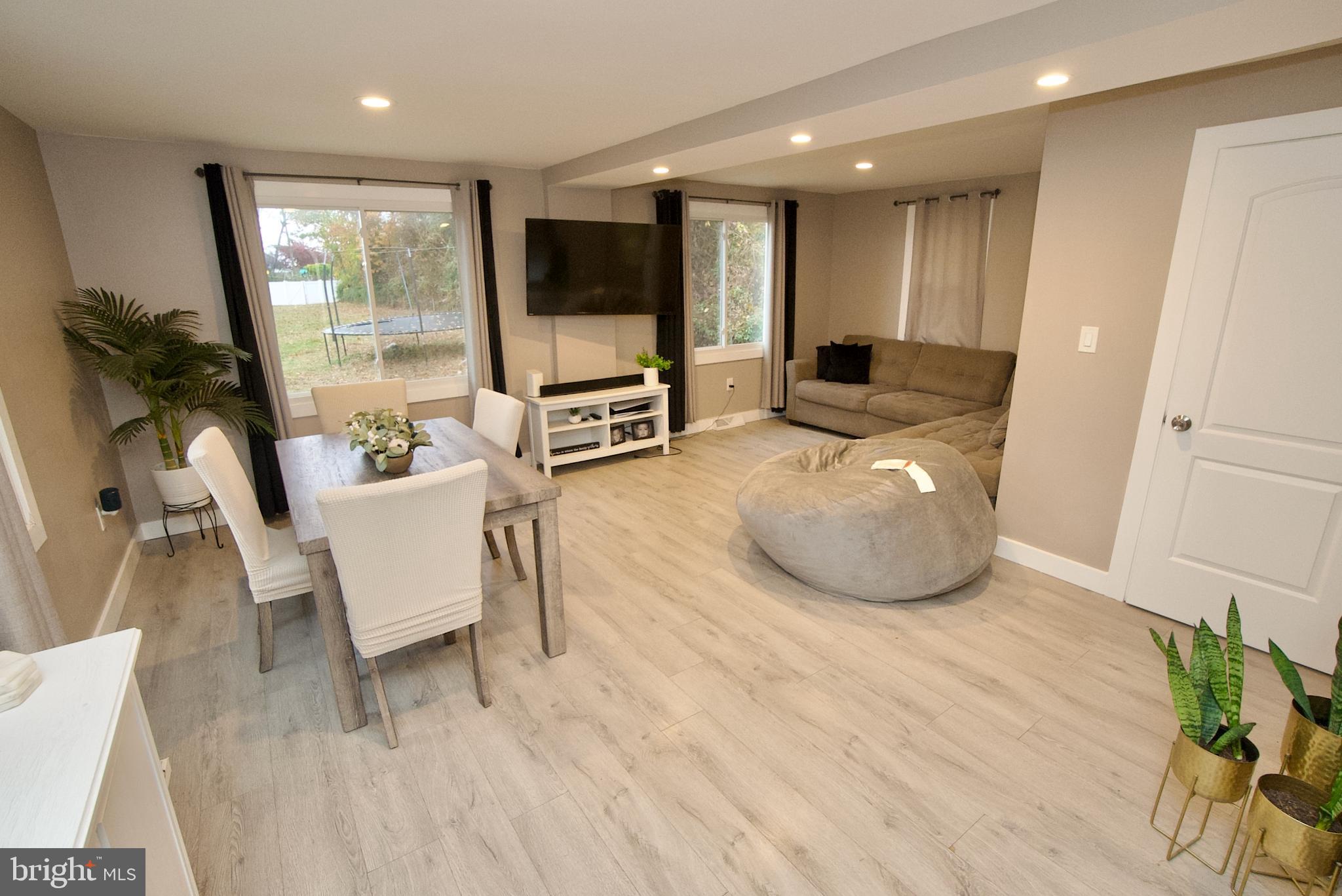 BRISTOL - Residential